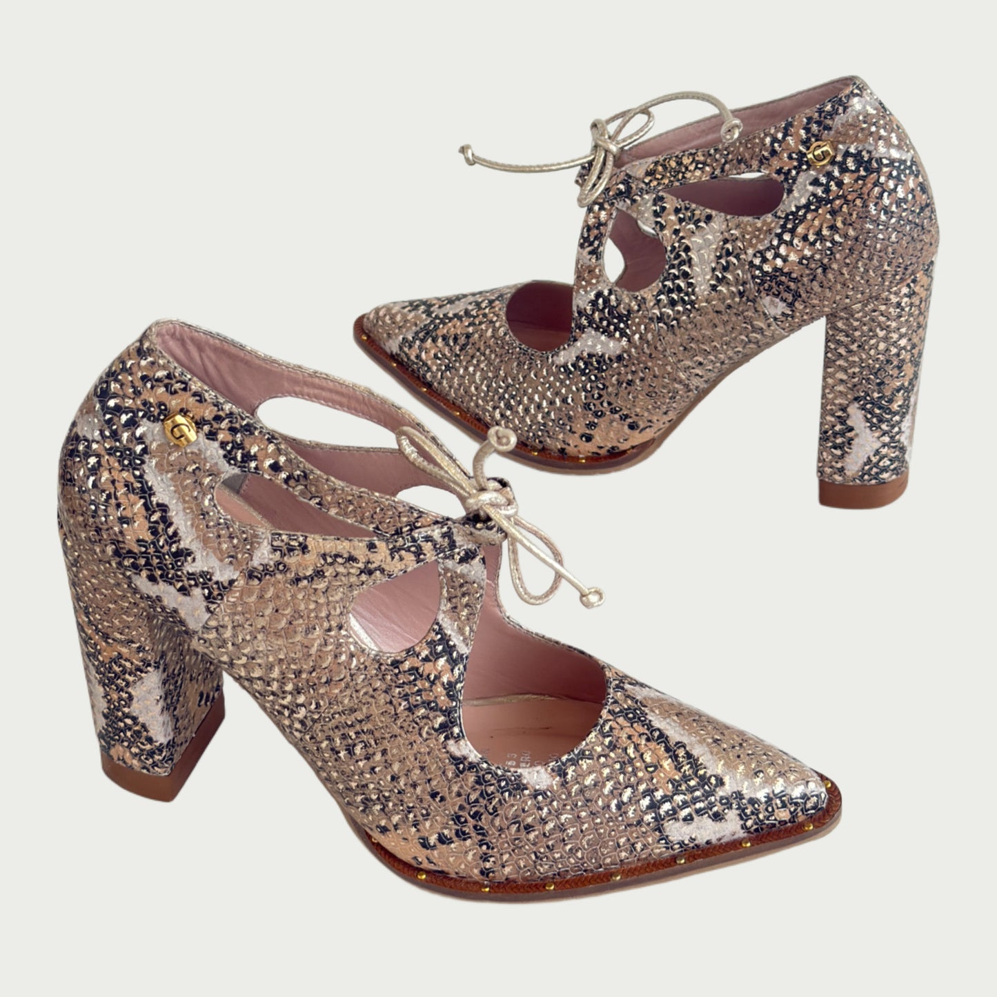 Zapato piton x dorado Ref : 356NGM37