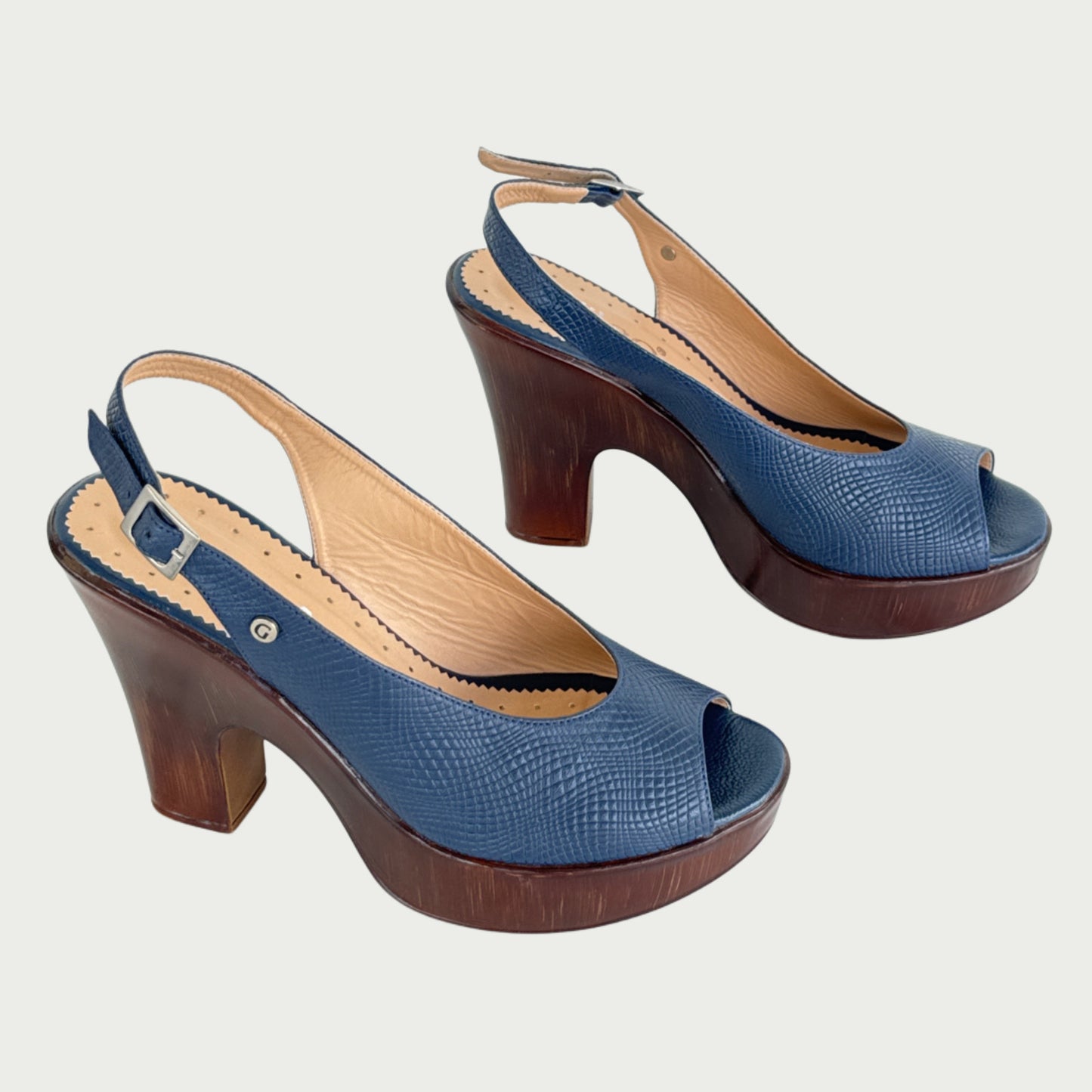 Sandalias en cuero azul Ref: 5115WZ9
