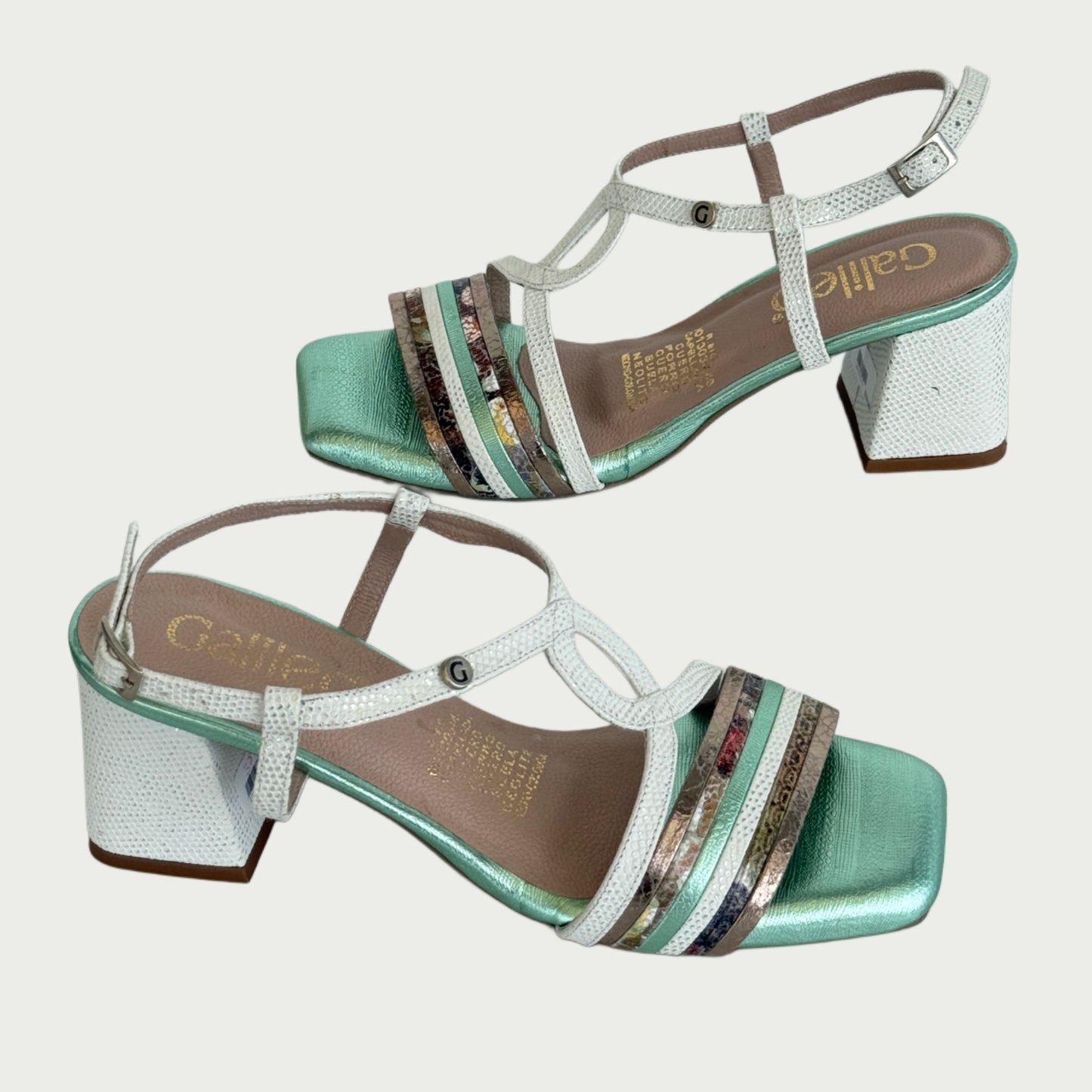 Sandalias en cuero blanco x verde multicolor Ref: 148NPFV