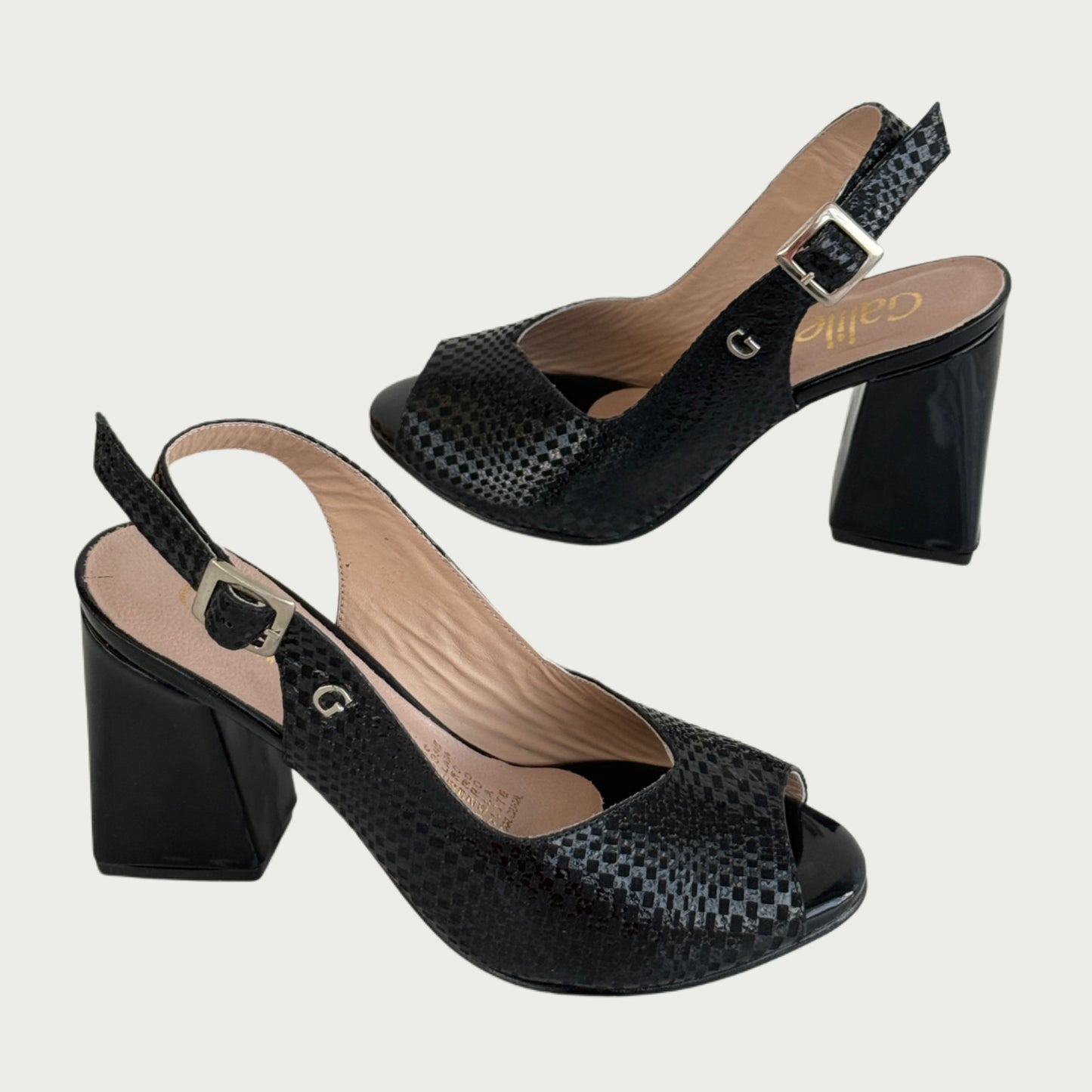 Sandalias en cuero negro Ref: 3182MPN35