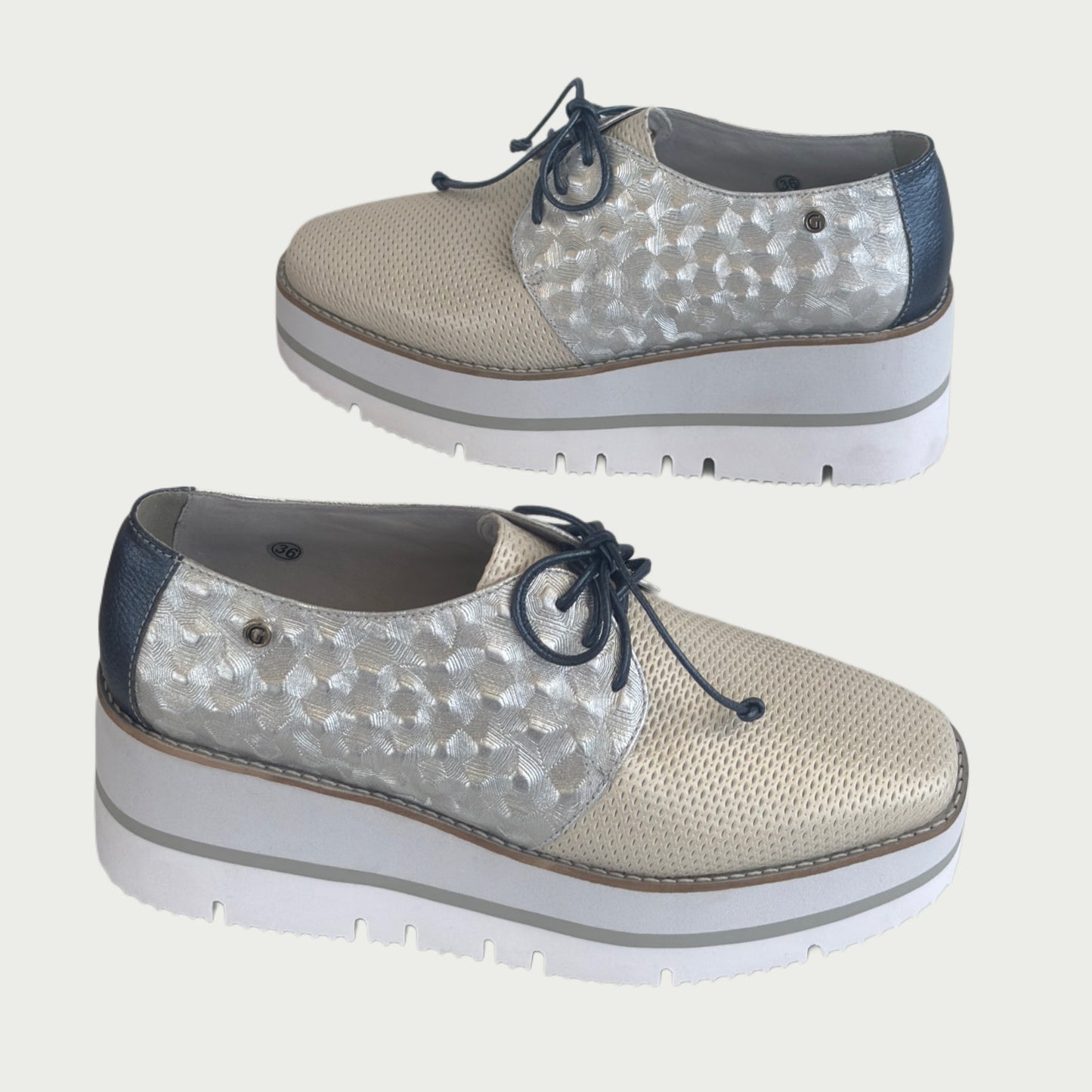 Bolicheros en cuero plata x beige Ref: 6317WPLA