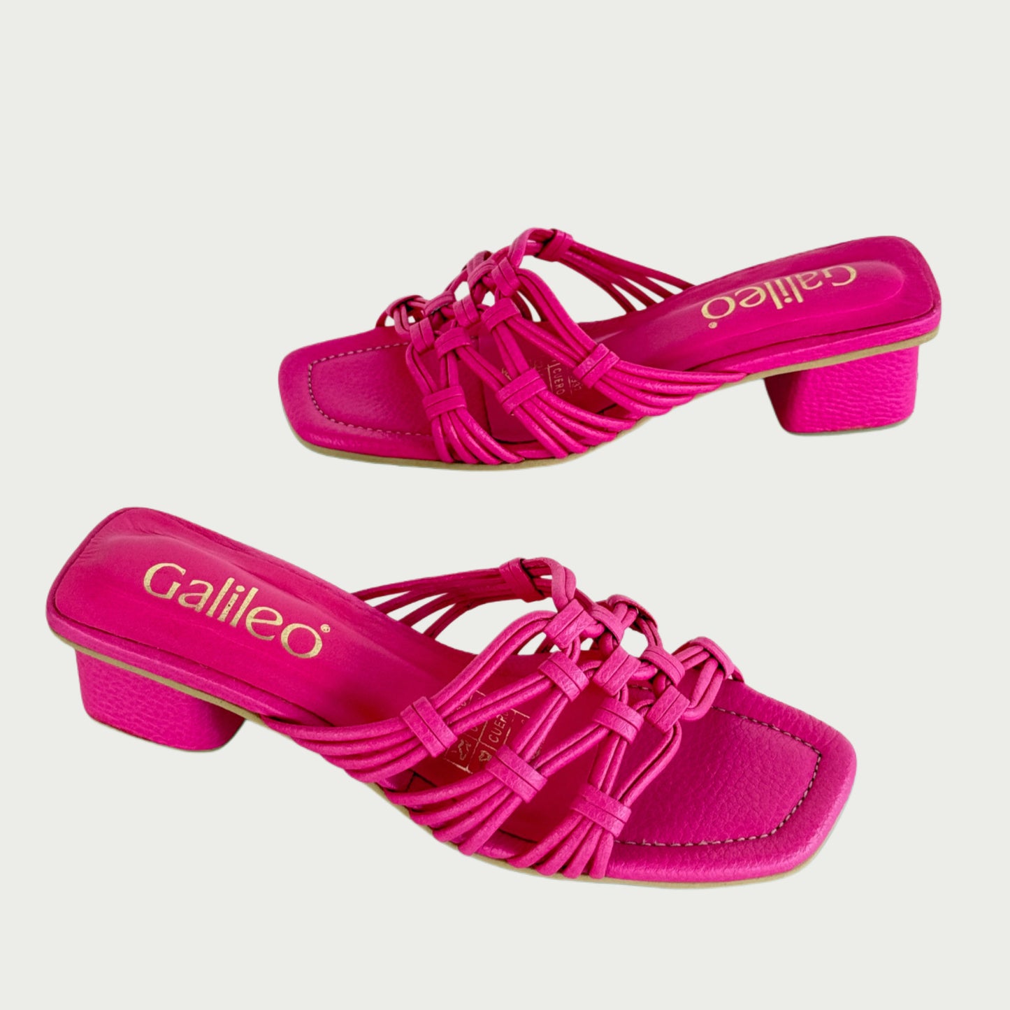Sandalias en cuero fucsia Ref: 1731WF6