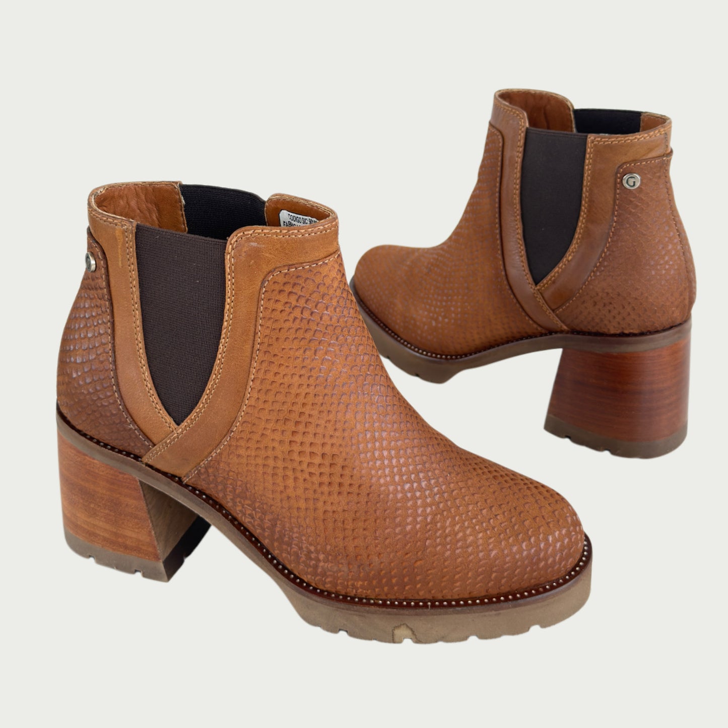 Botines en cuero miel Ref: 6119ZPMI