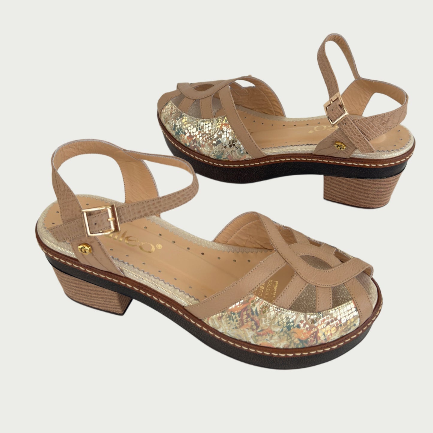Sandalias en cuero x capuchino Ref: S91MPCAP