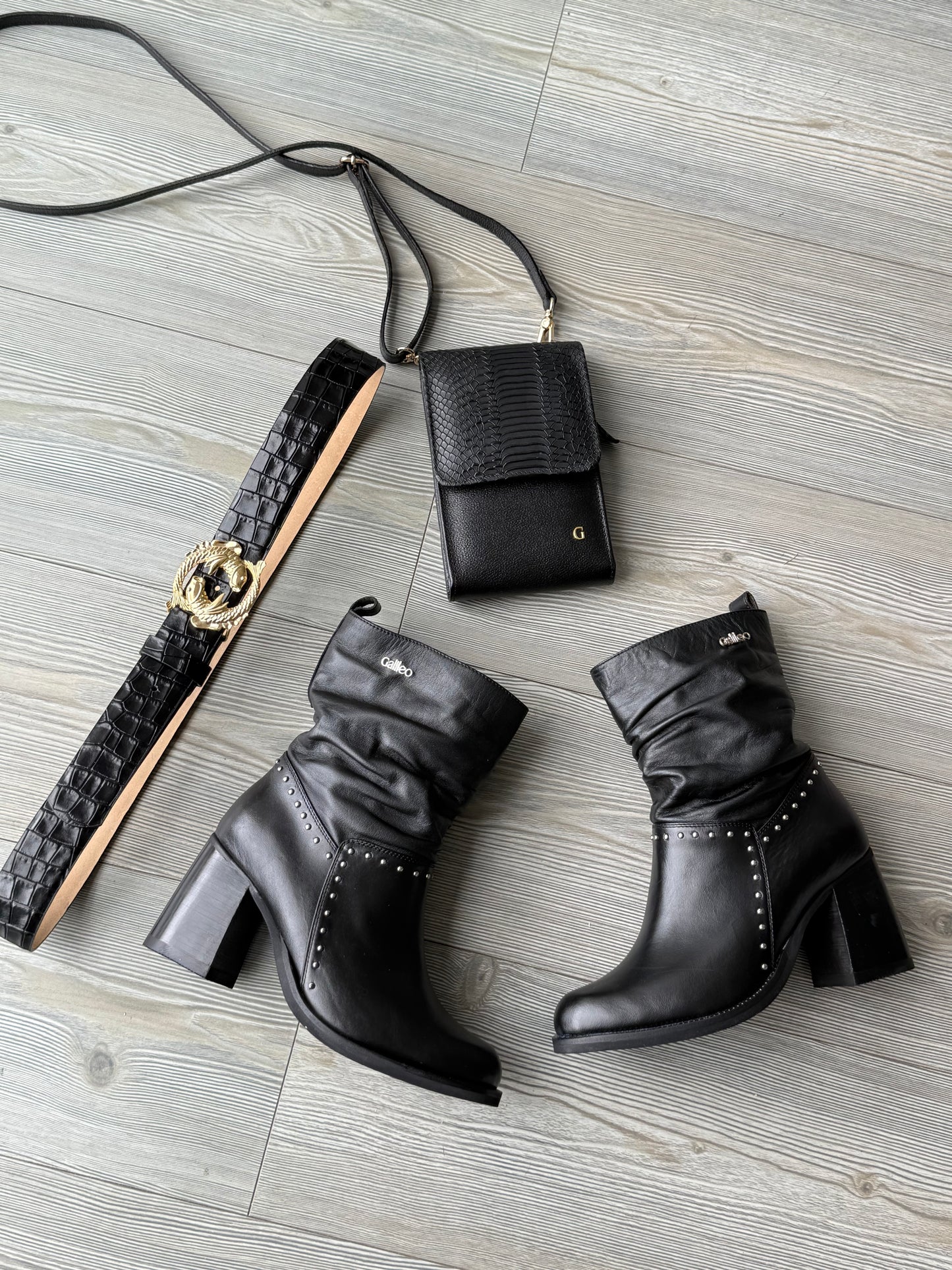 Botin en cuero negro Ref: 6476XP