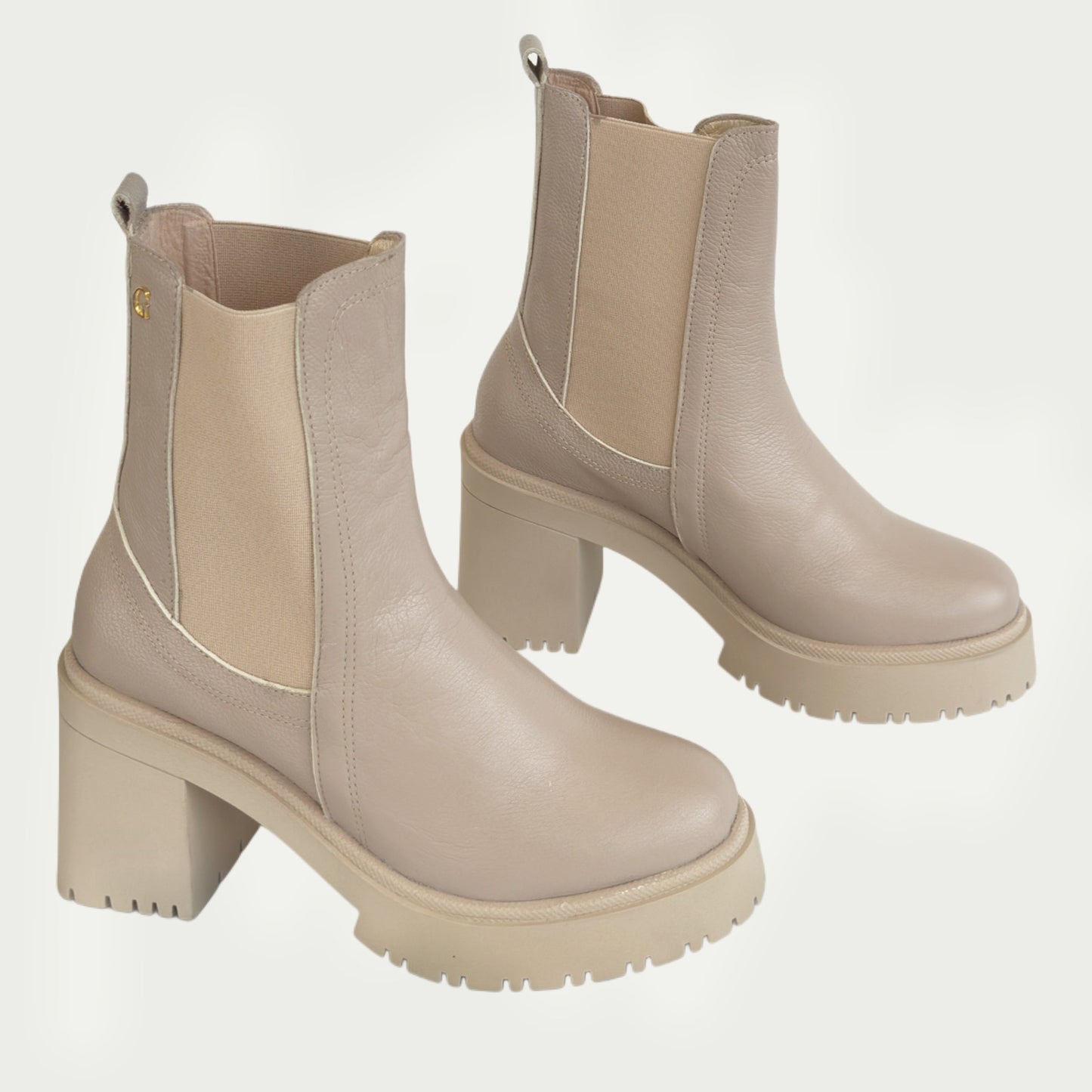 Botines en cuero beige diamantino rino Ref: 1753