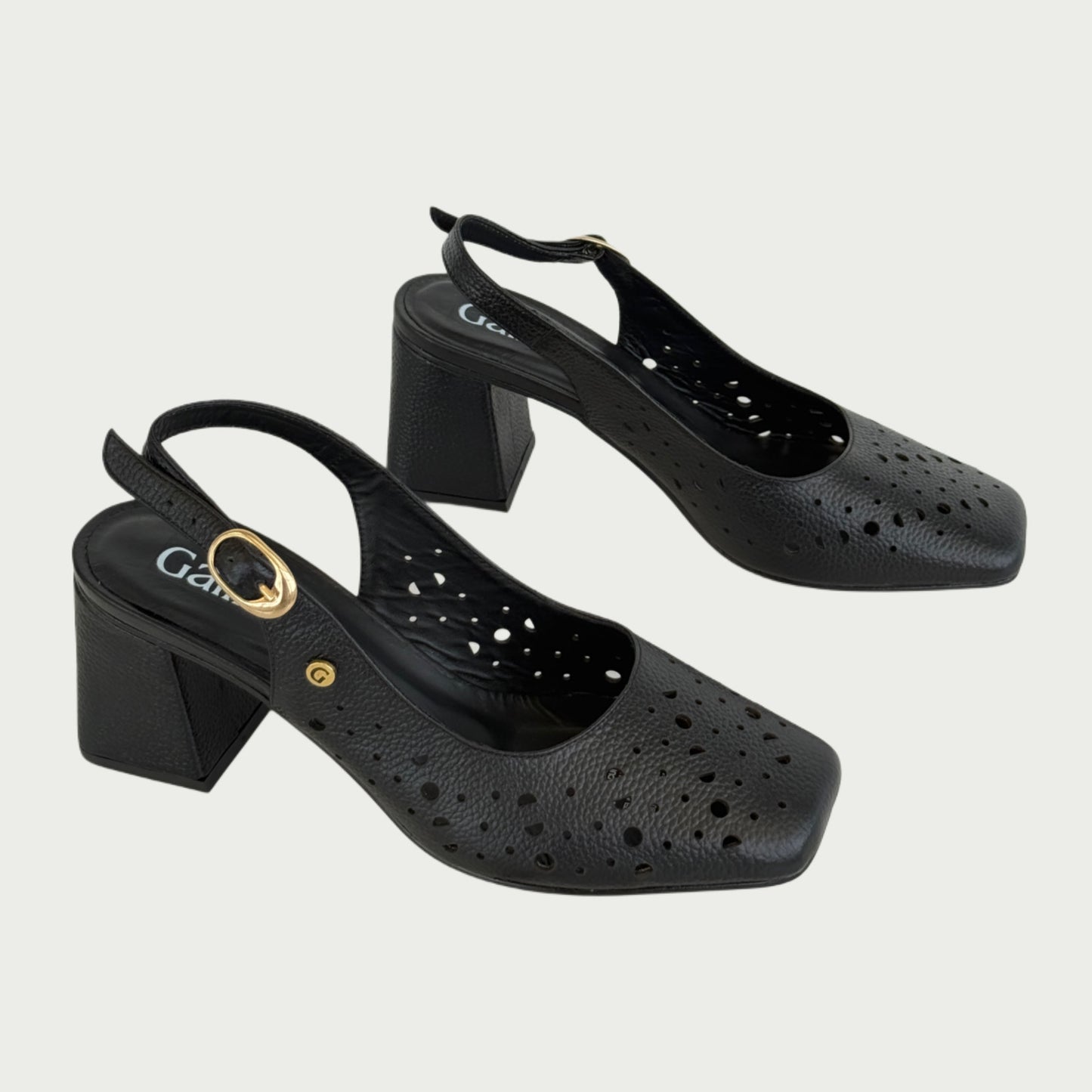 Zapatos en cuero negro Ref: 744WP