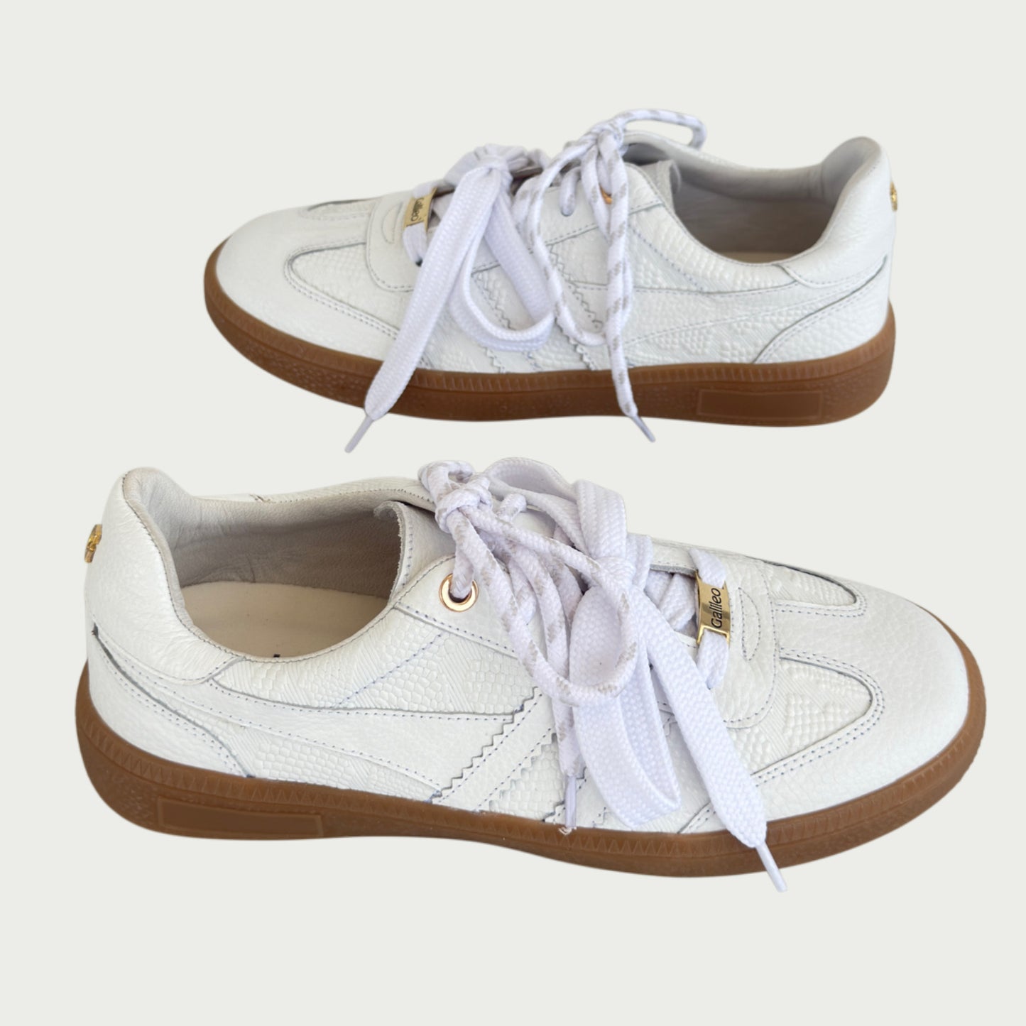 Tenis en cuero blanco Ref: 904ZPBLA