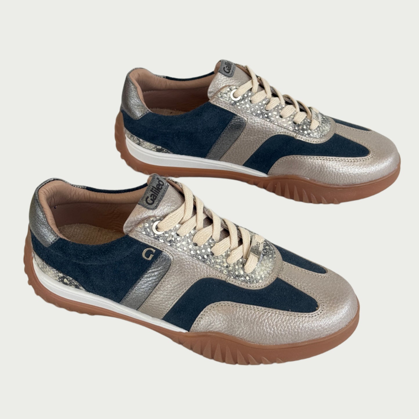 Tennis en cuero azul x bronce Ref: SV63WPME