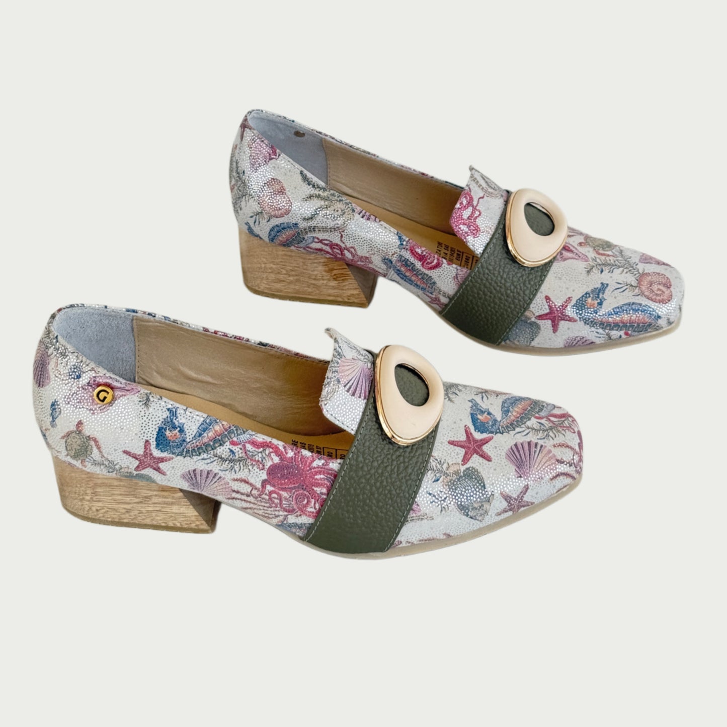 Zapatos en cuero folía estelar x verde aceituna Ref: 825