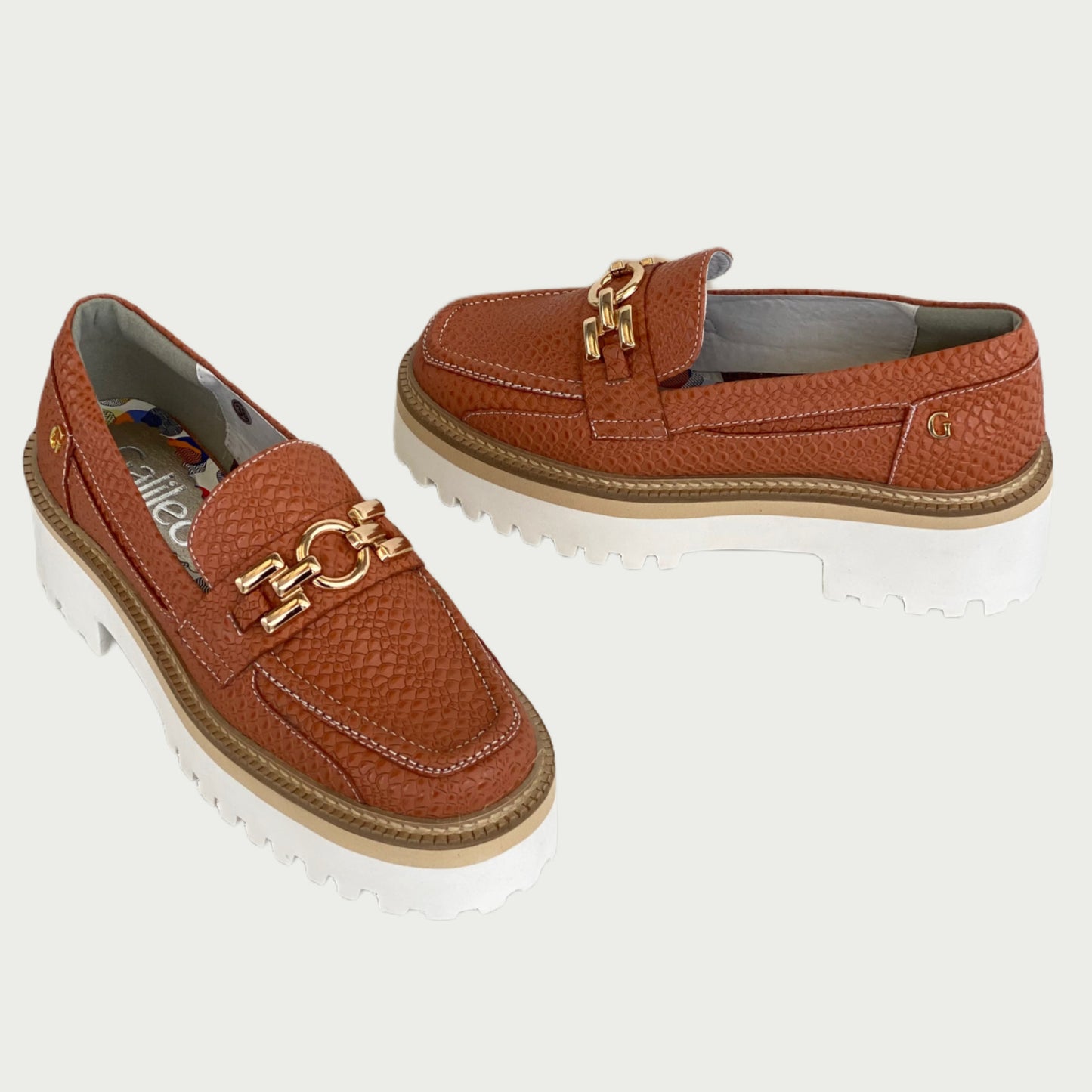 Mocasín folía sándalo Rf 6105NPSA