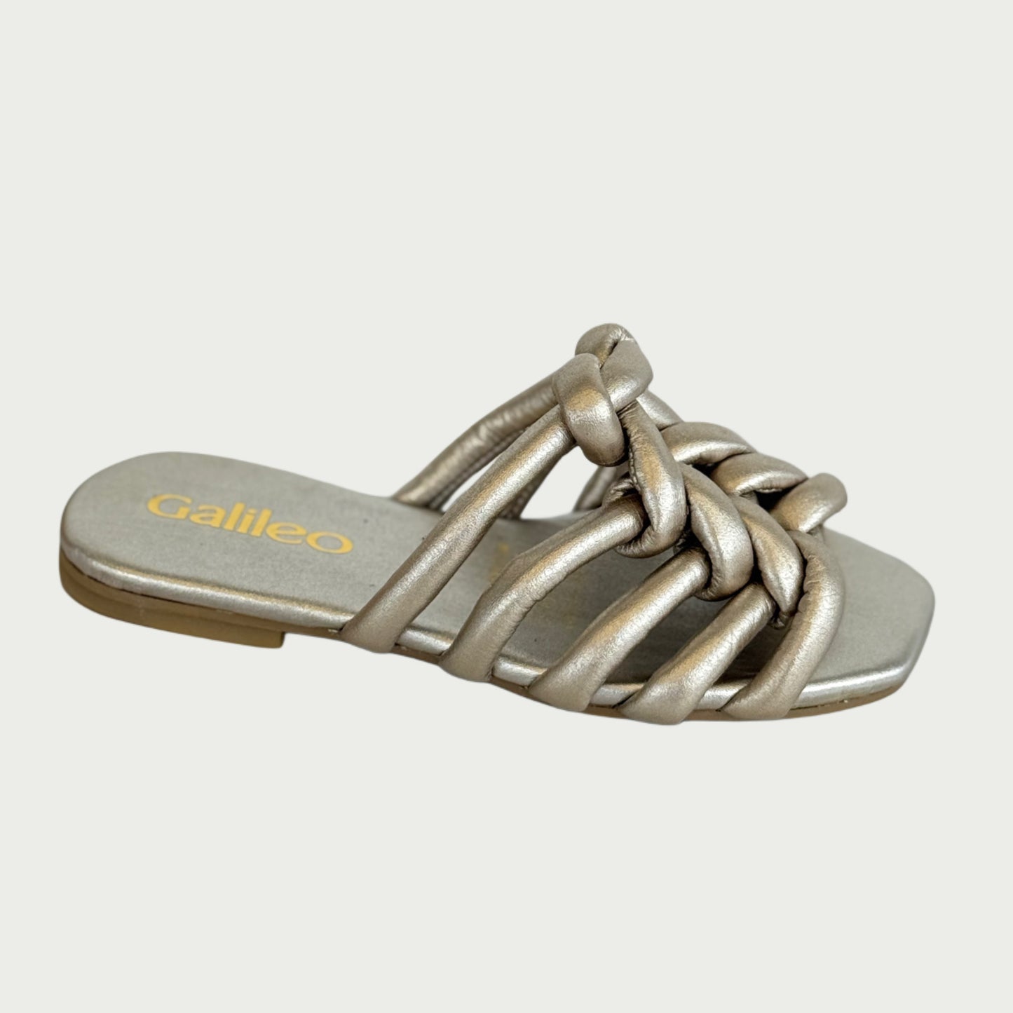 Sandalias en cuero dorado Ref: 7845NPDO