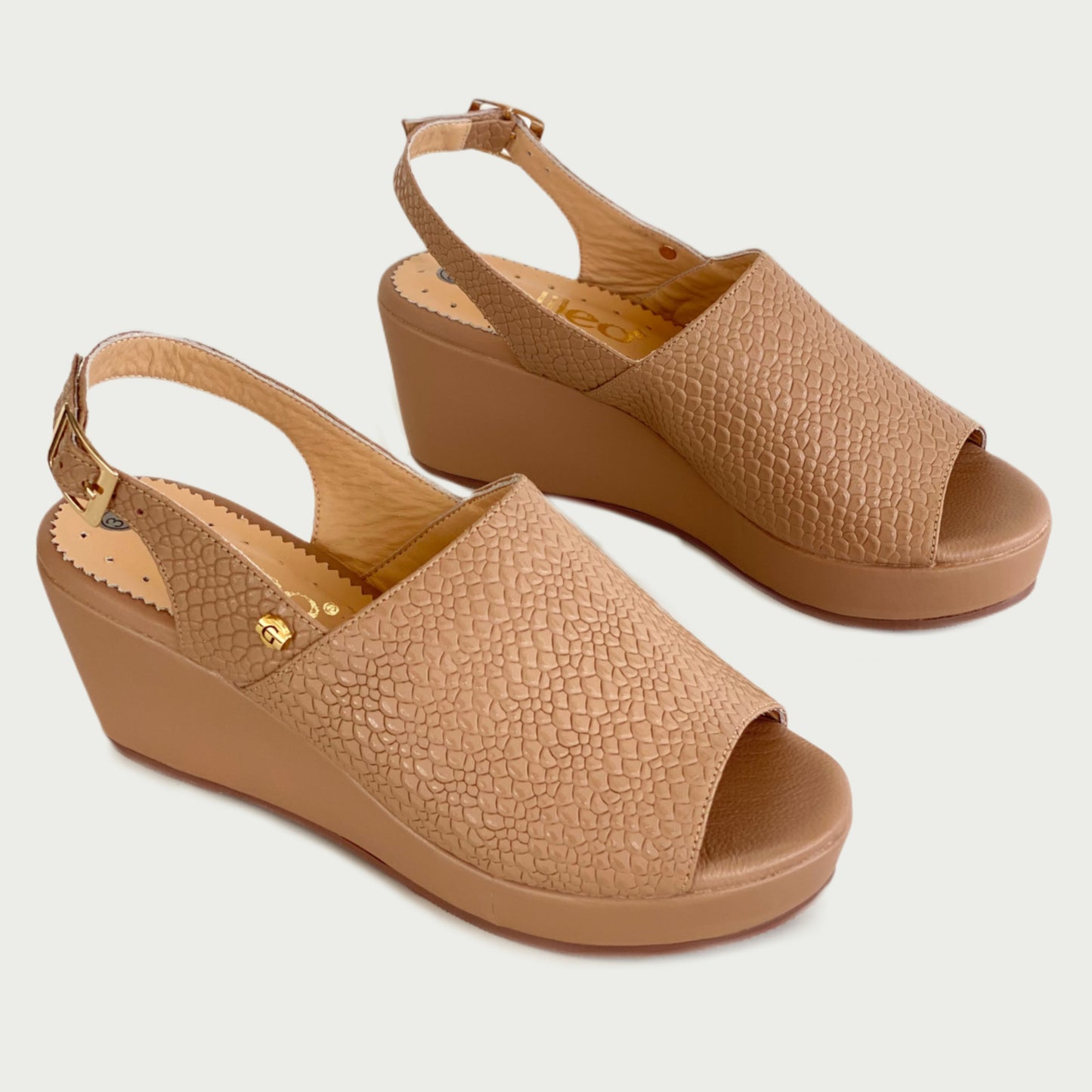 Sandalias en cuero caramelo Ref: 4073NPMI