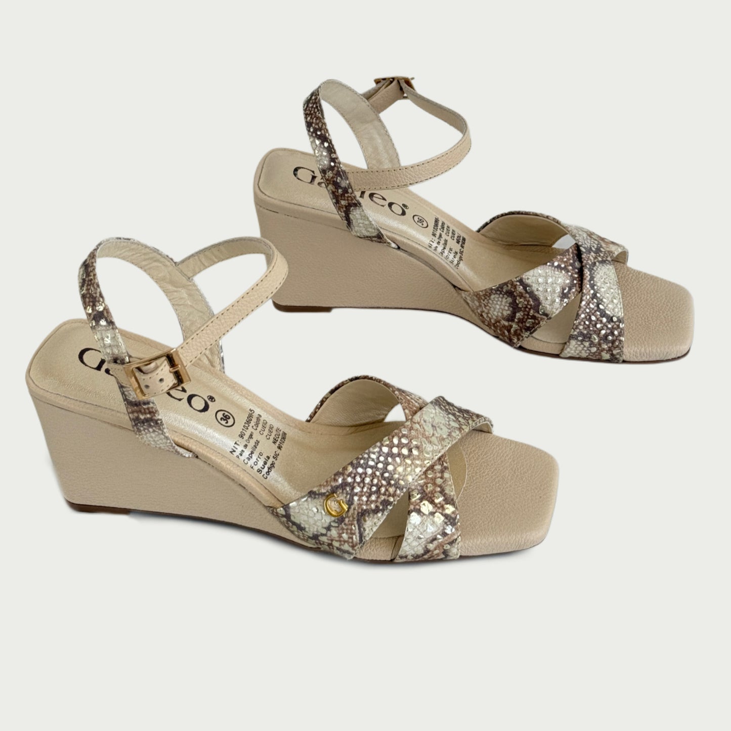 Sandalias en cuero Ostra x pitón
