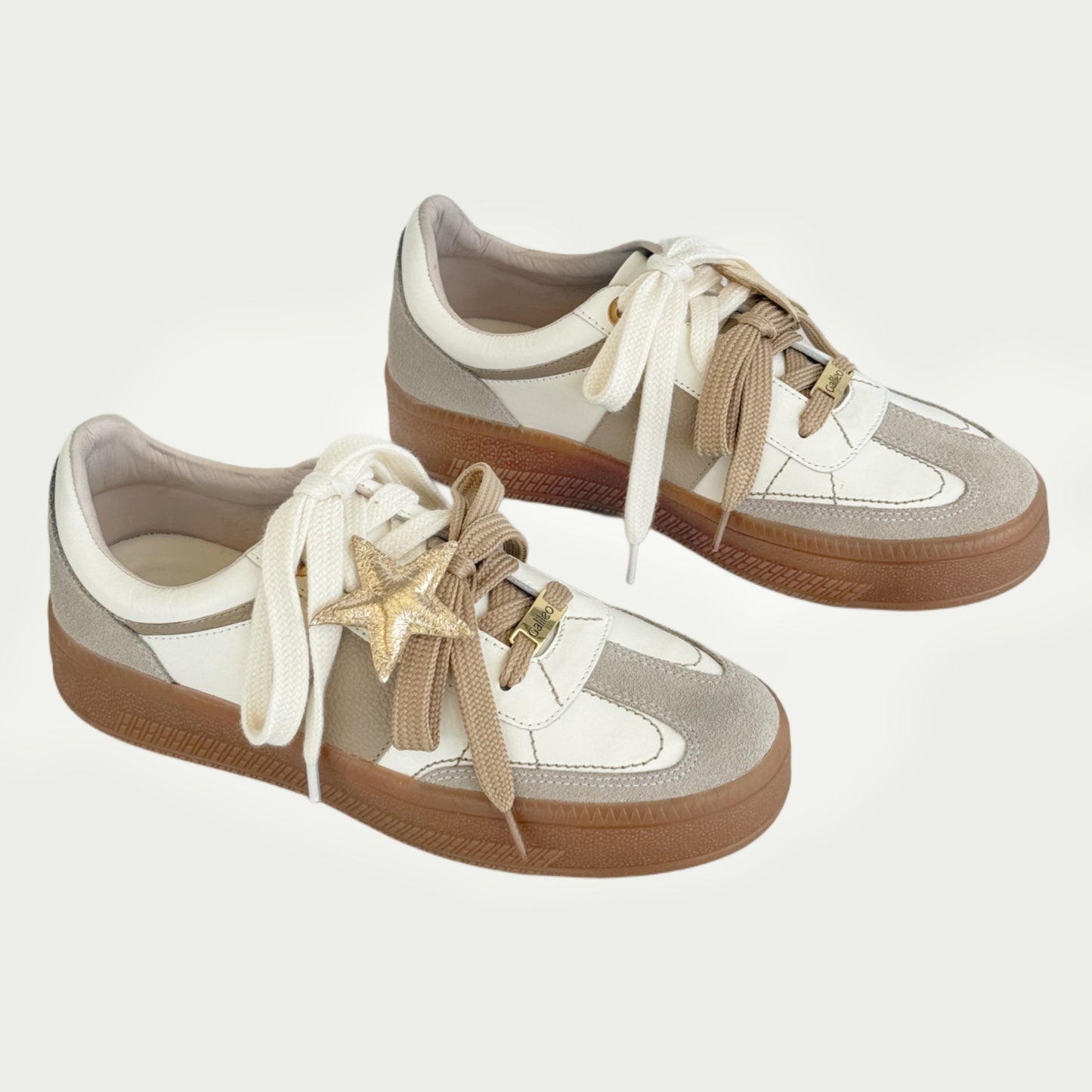 Tenis blanco ostra en cuero Ref : 704XPB06
