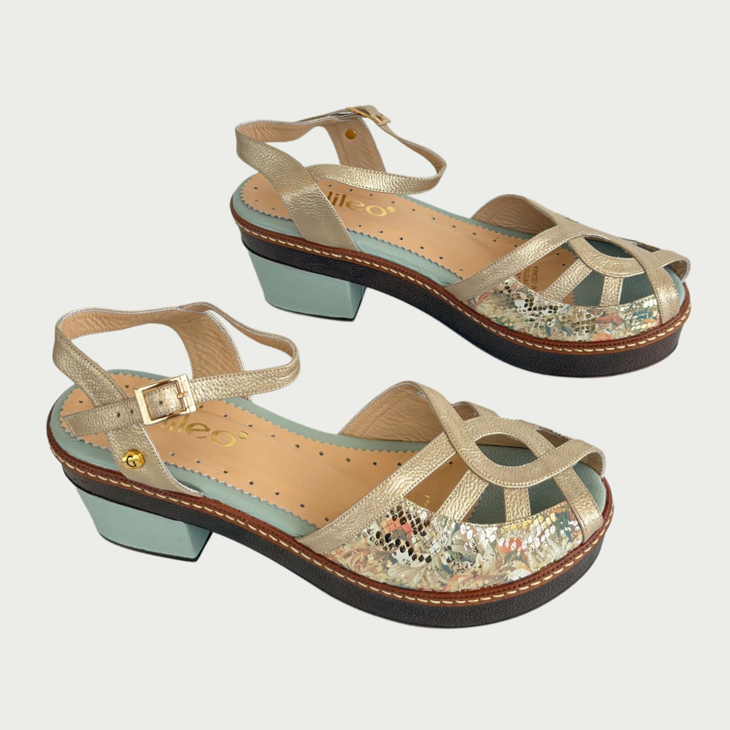 Sandalias en cuero x verde Ref: S91MPCOR