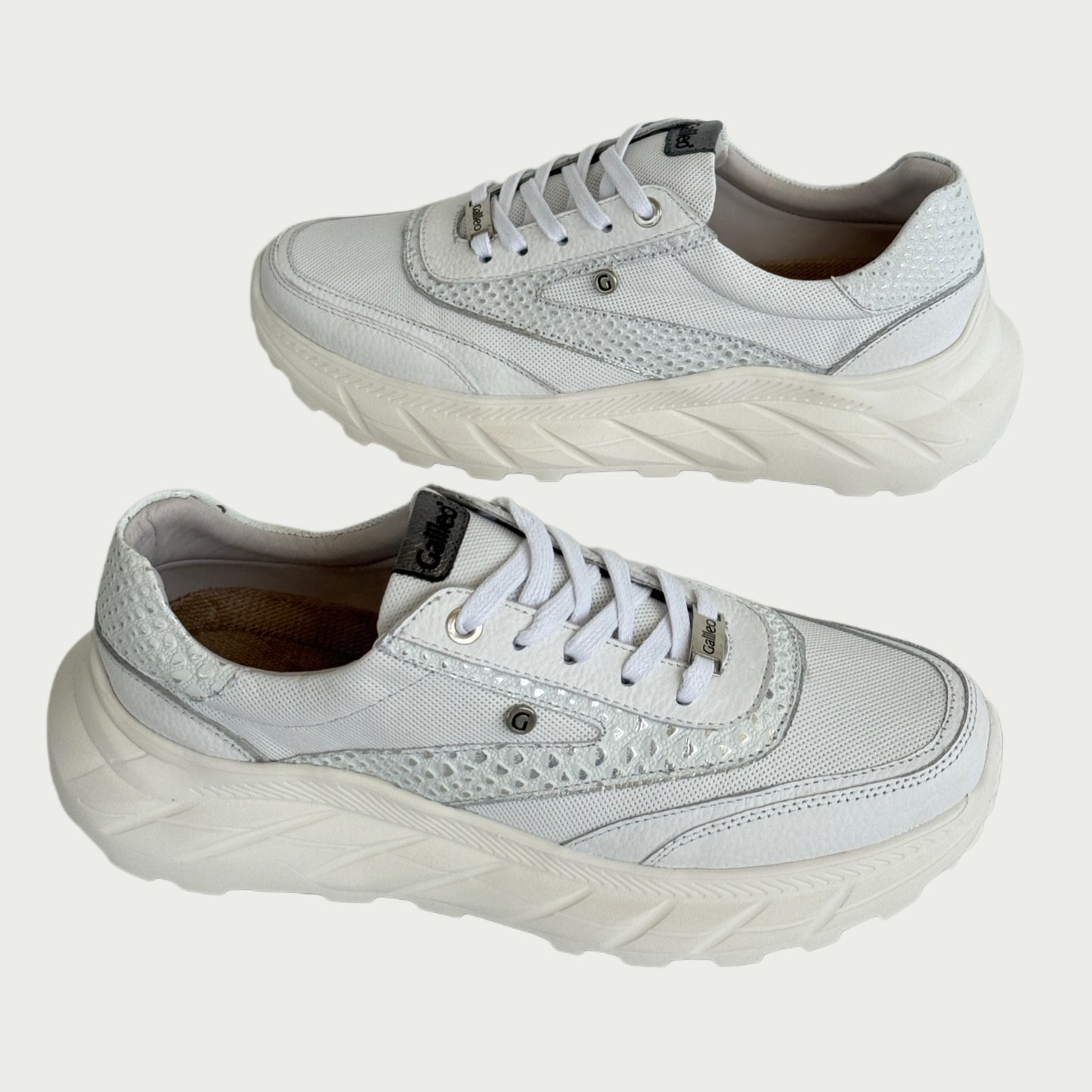 Tenis en cuero blanco Ref: SD107WPBL