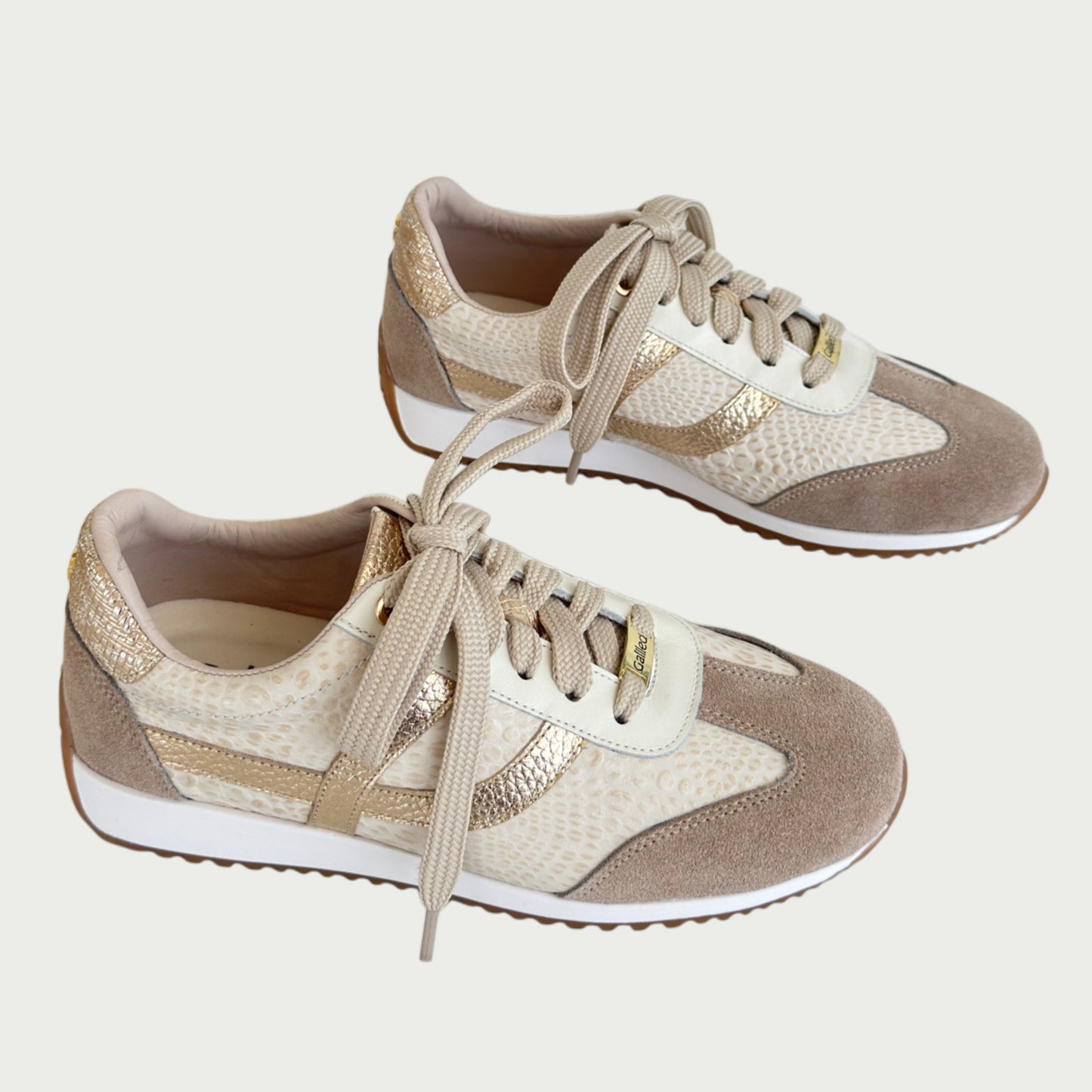 Tenis en cuero crema Ref: 916ZPTAL