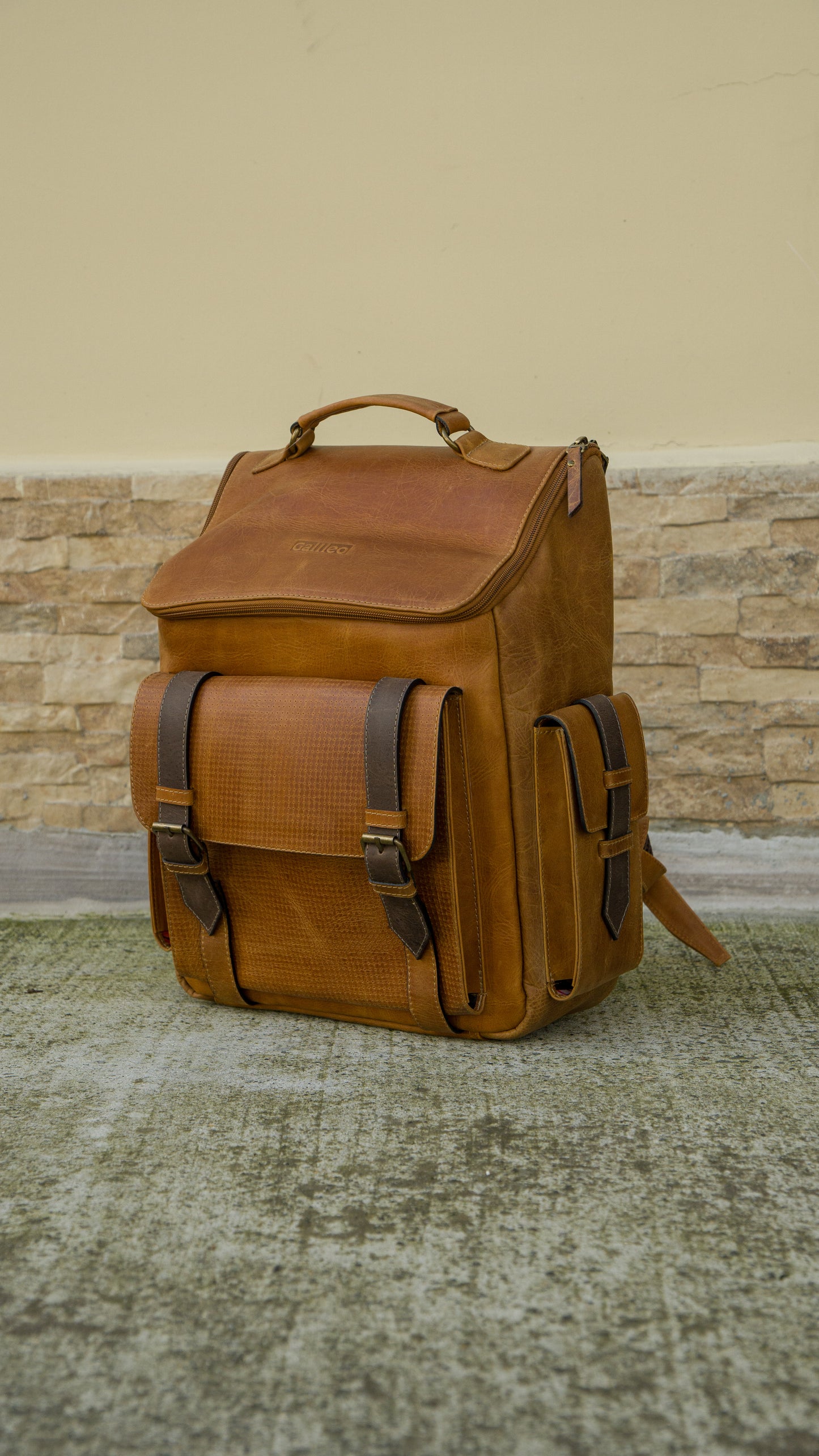 Morral en cuero envejecido miel Ref: R4019XP