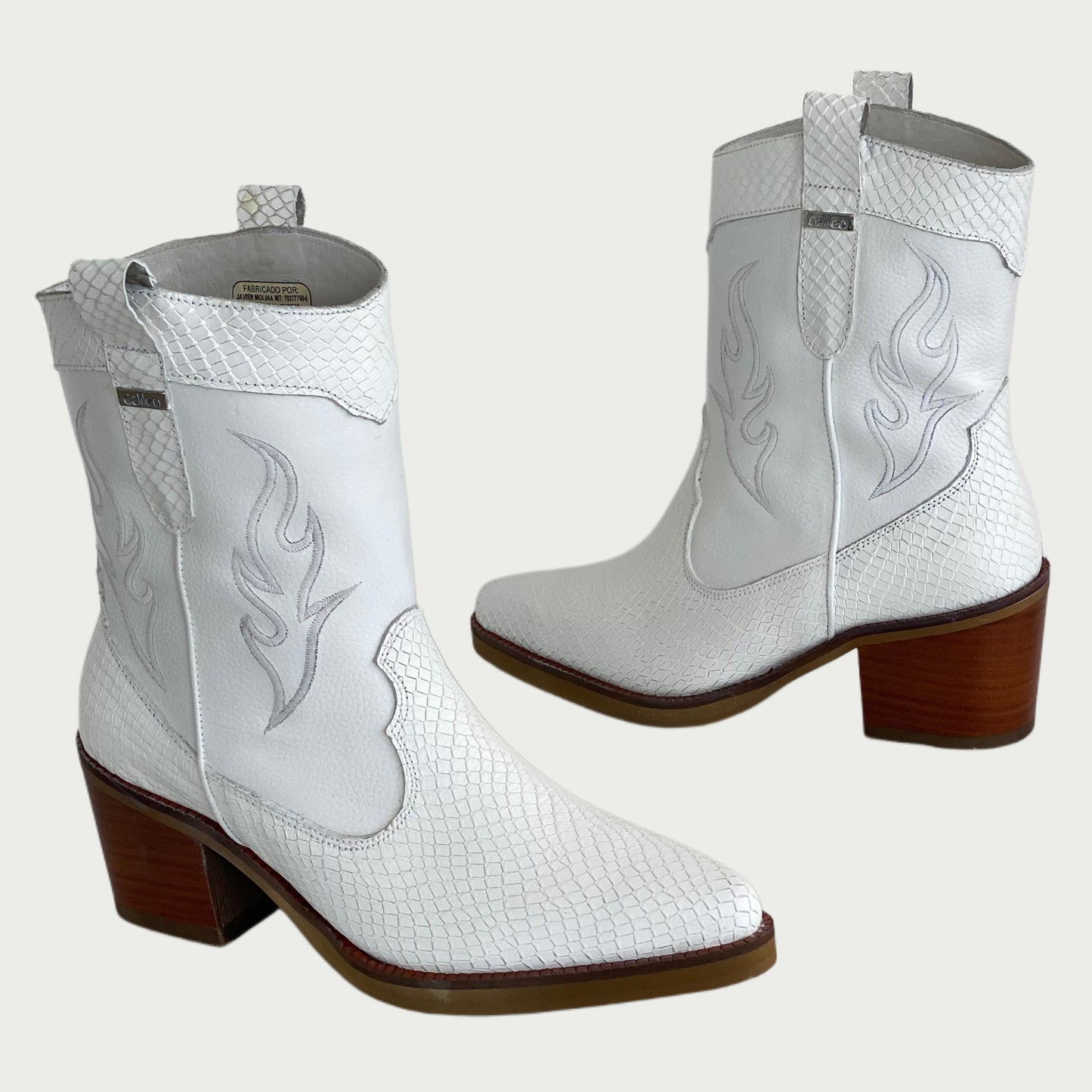 Botin safiro blanco Rf 6304