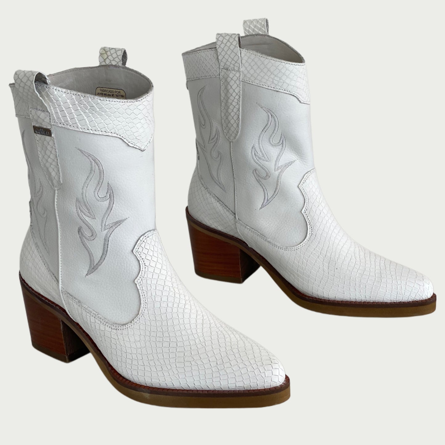 Botin safiro blanco Rf 6304