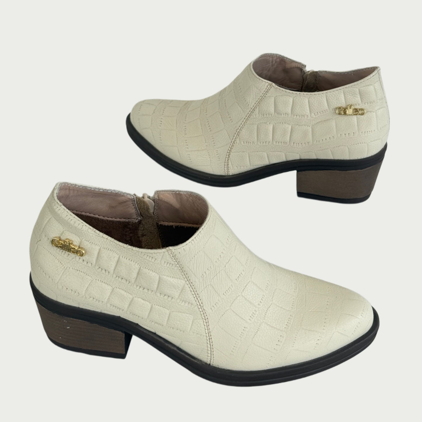 Botines en cuero talco x folia Ref: ANISAWP
