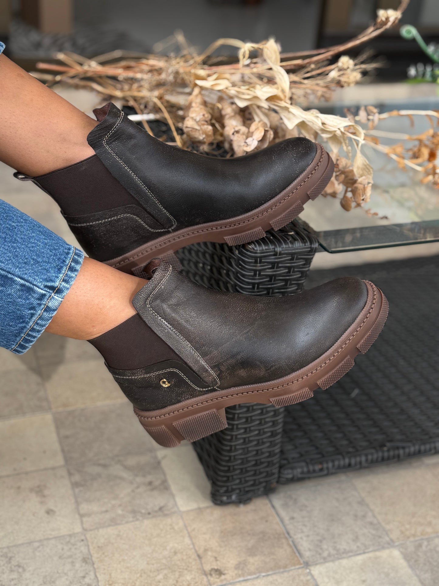 Botines en cuero café Ref: 1579