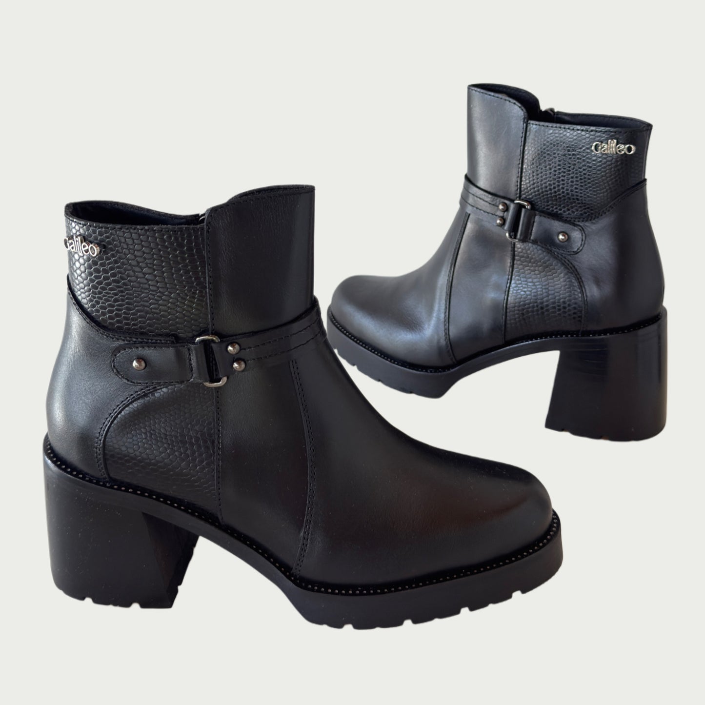 Botines en cuero negro Ref: 6299