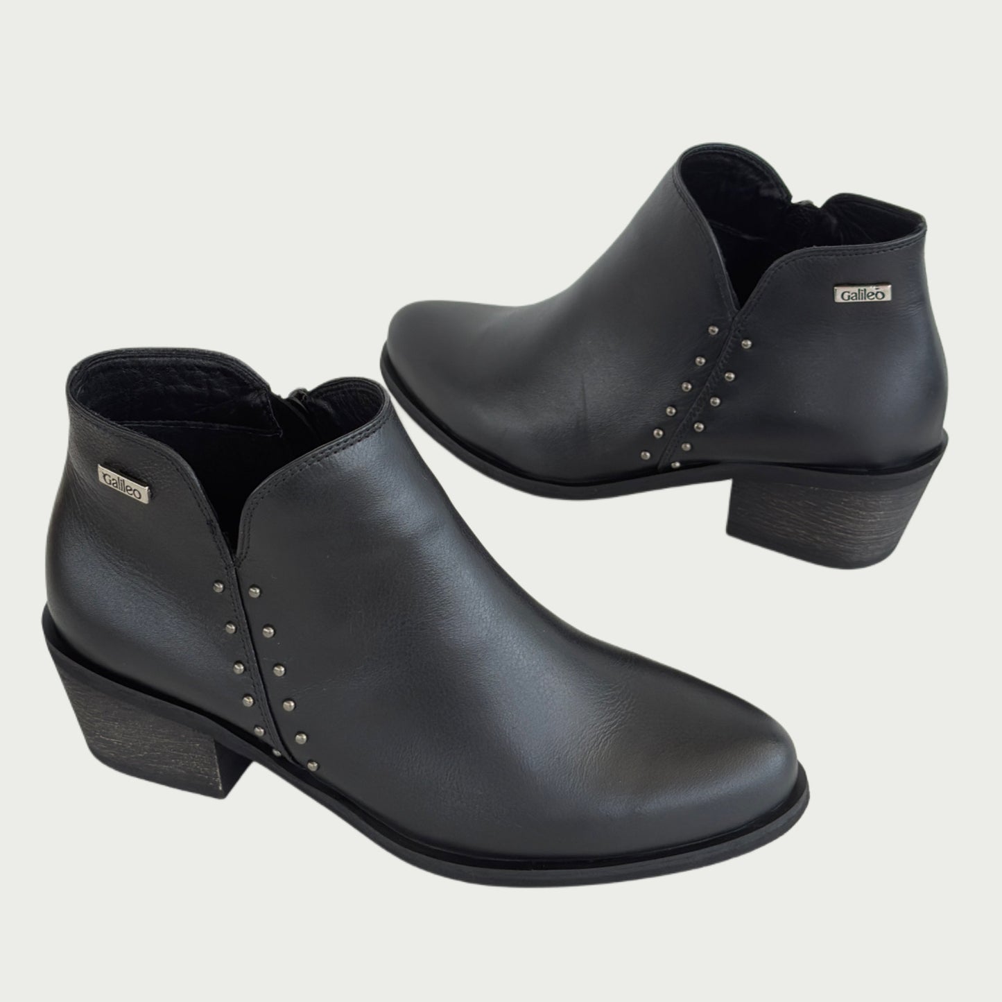 Botines en cuero negro Ref: RUBY