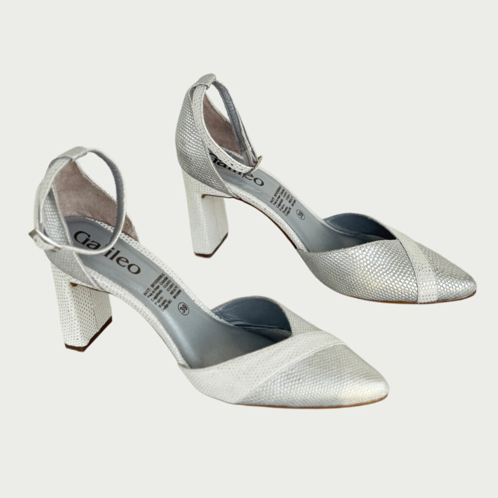 Zapatos en cuero blanco x plata Ref: 4869NGPL9
