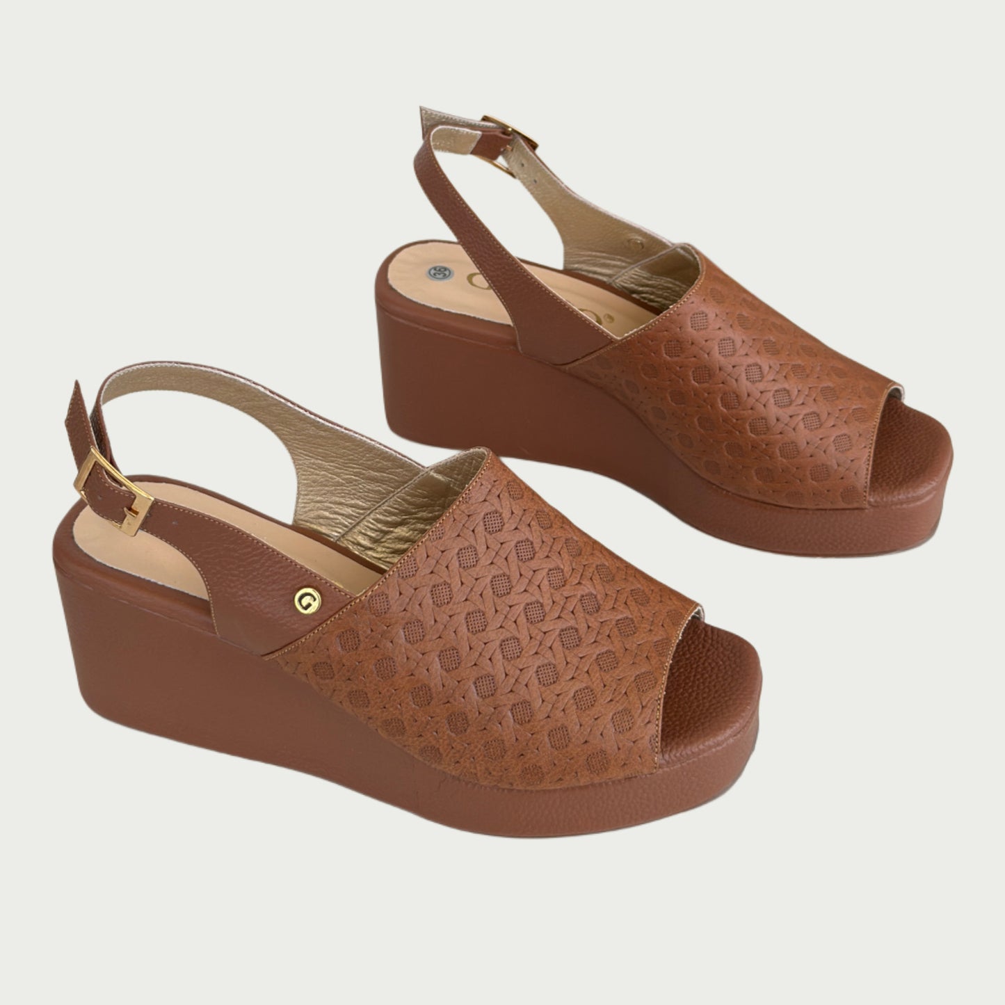 Sandalias en cuero canela Ref: 4073XP