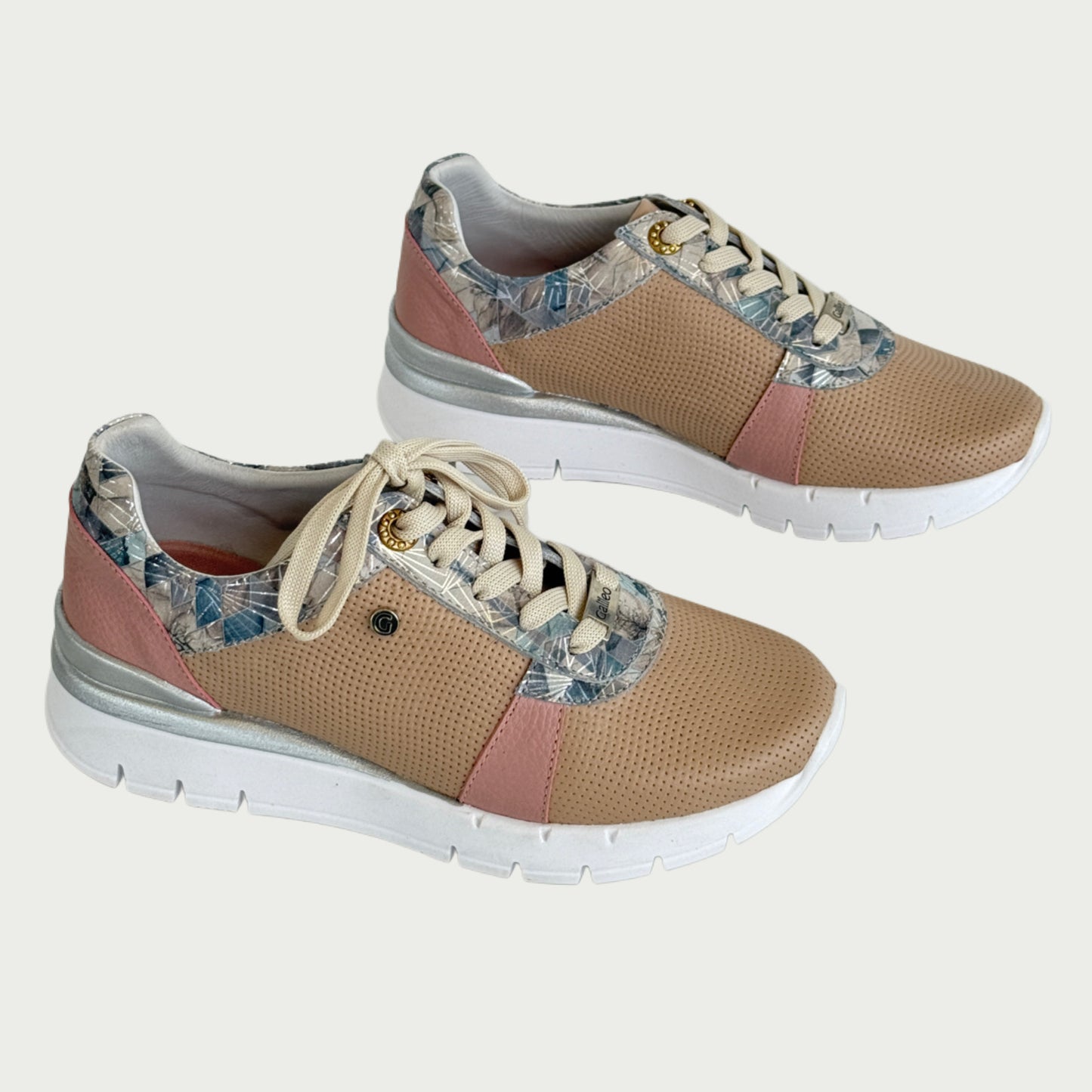 Tenis en cuero palo de rosa Ref : DP23NGT4