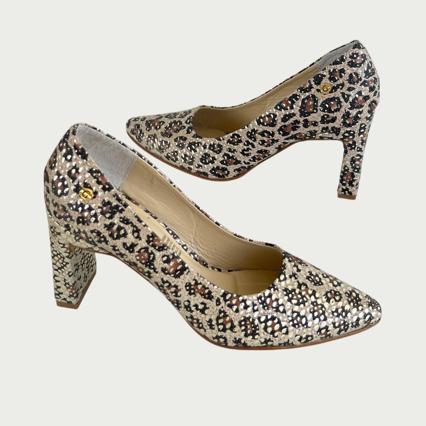 Zapatos en cuero animal print Ref: 4750PAP4