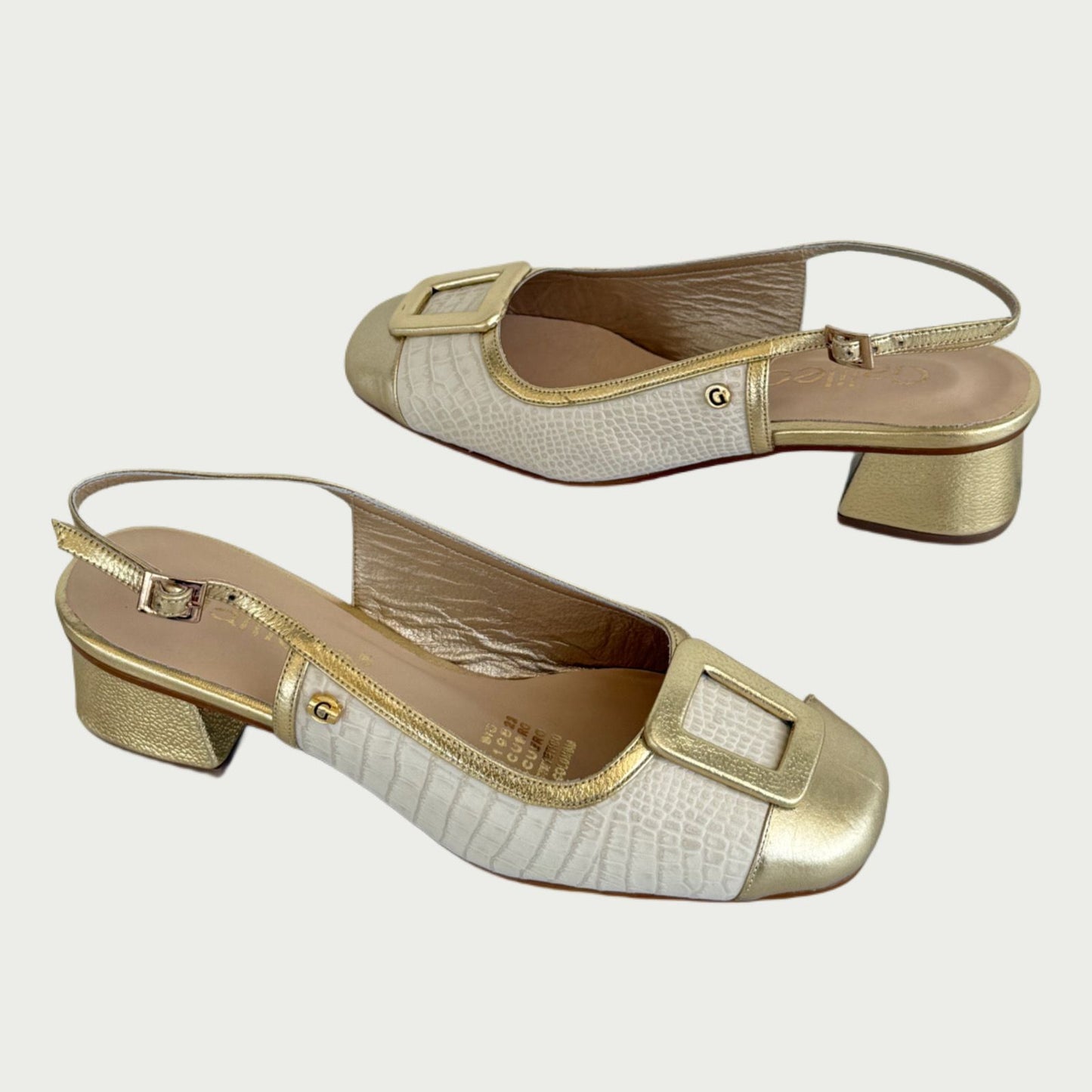 Zapatos en cuero ostra x oro Ref: PC67XPOR