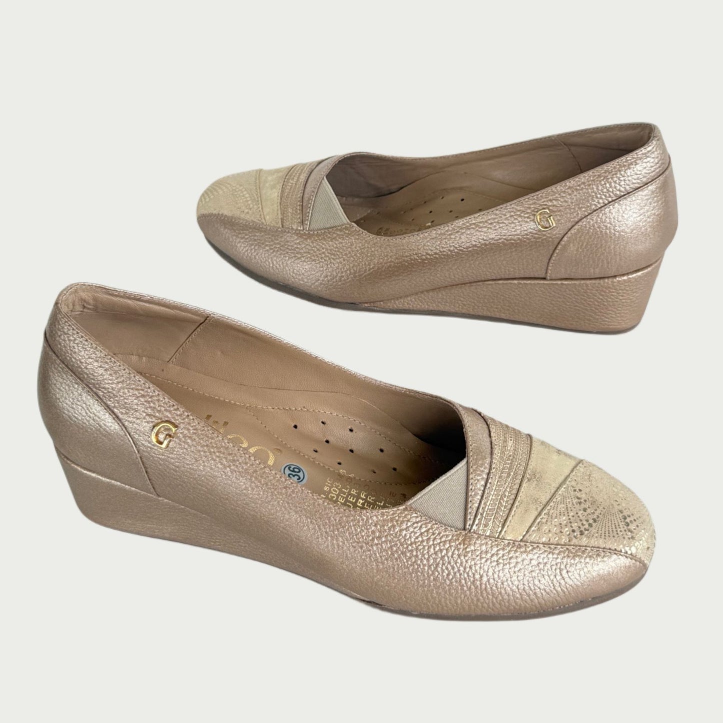Zapato en cuero oro caliz Ref: 1194XPOR