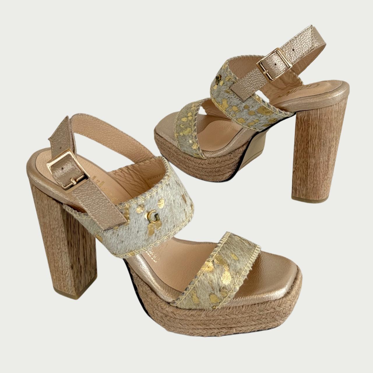 Sandalias en cuero vacuno oro Ref: 1004NPOP