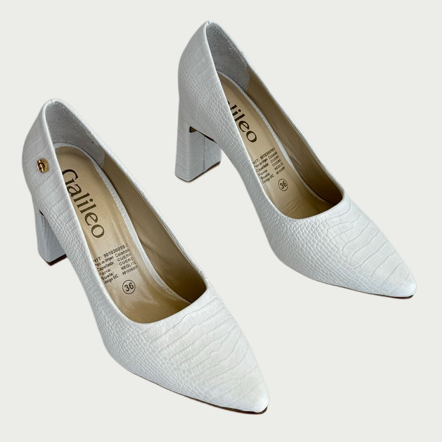 Zapatos en cuero blanco Ref: 4750NGBL