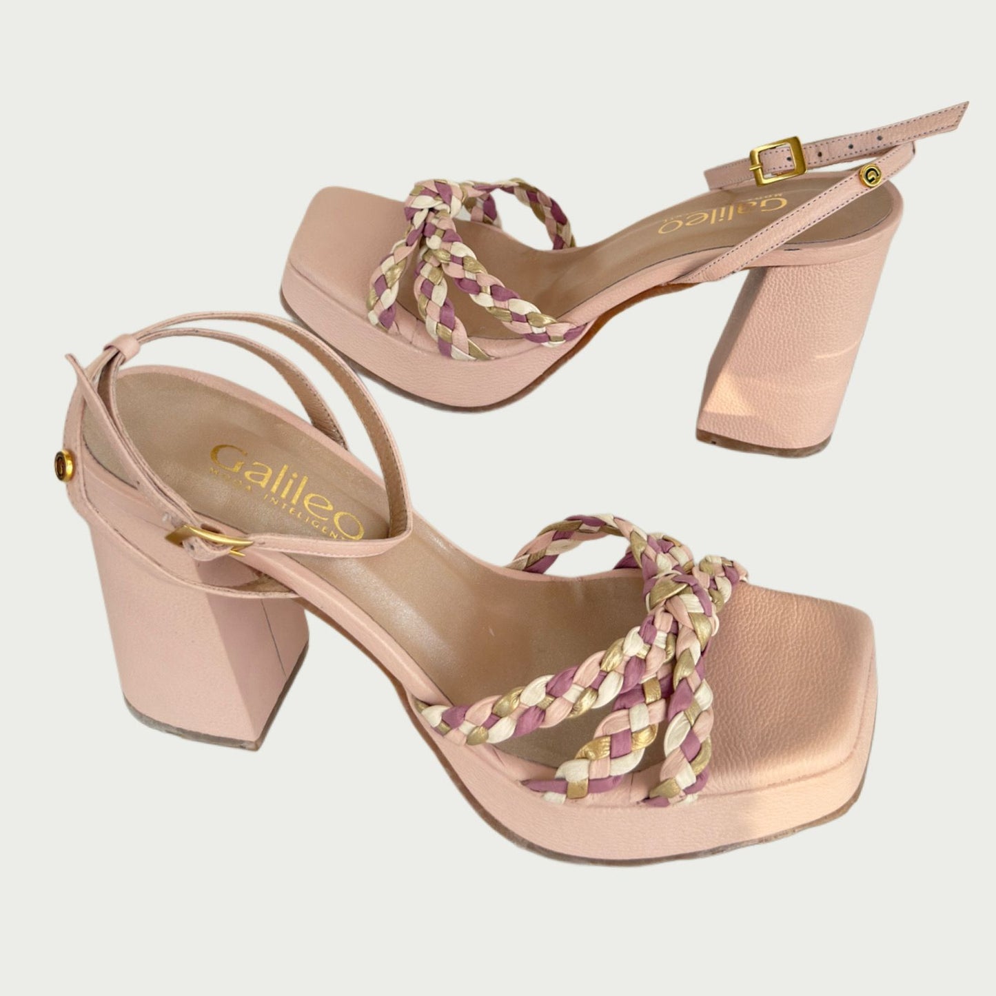 Sandalias en cuero nude x trenza Ref: ALLEGS9