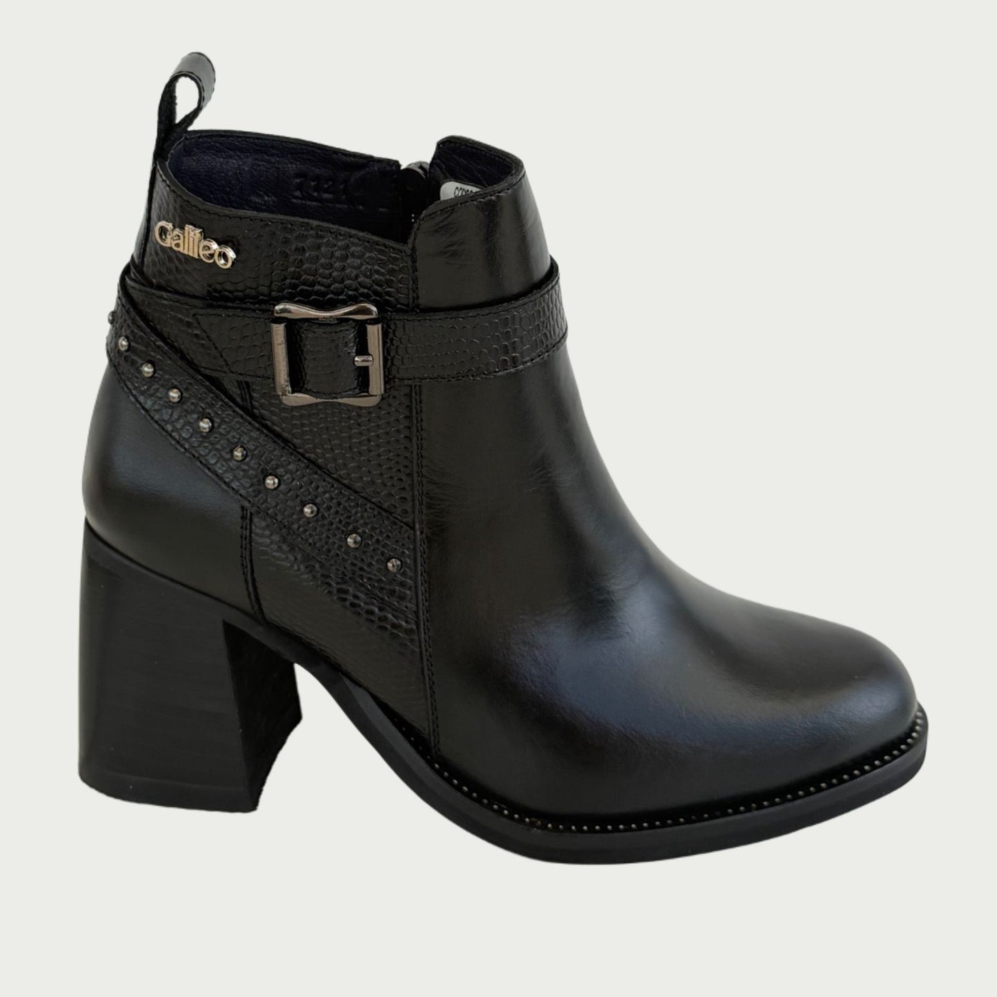 Botines en cuero negro Ref: 6318XP