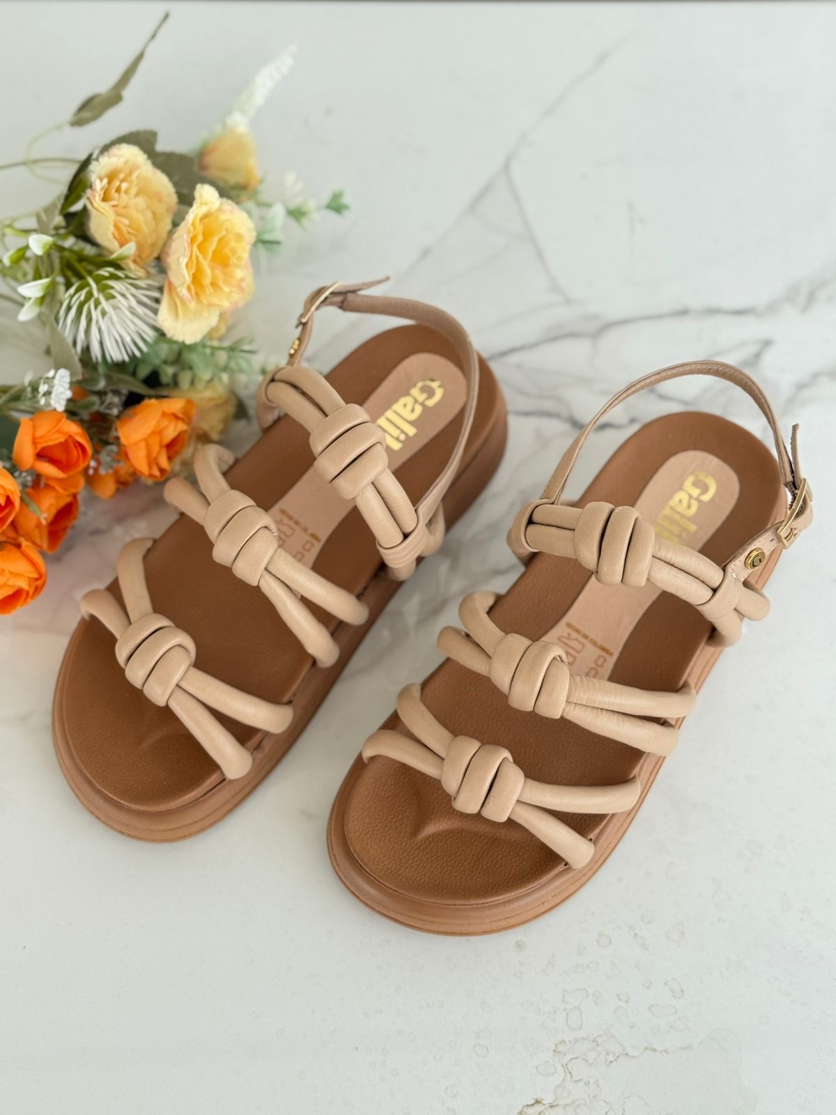 Sandalias en cuero frappe Ref: 1061WP
