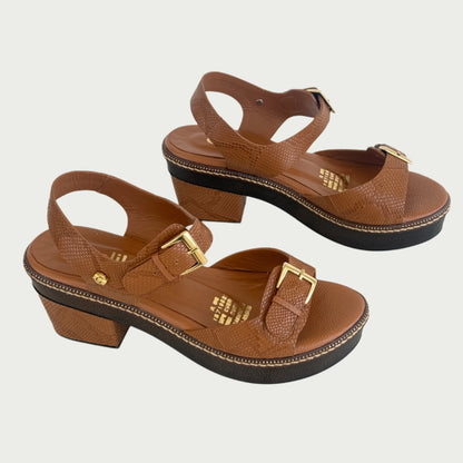 Sandalias en cuero miel Ref: S-97