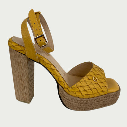 Sandalias en cuero amarillo Ref: 1006NPMO4