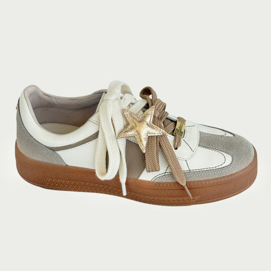 Tenis blanco ostra en cuero Ref : 704XPB06