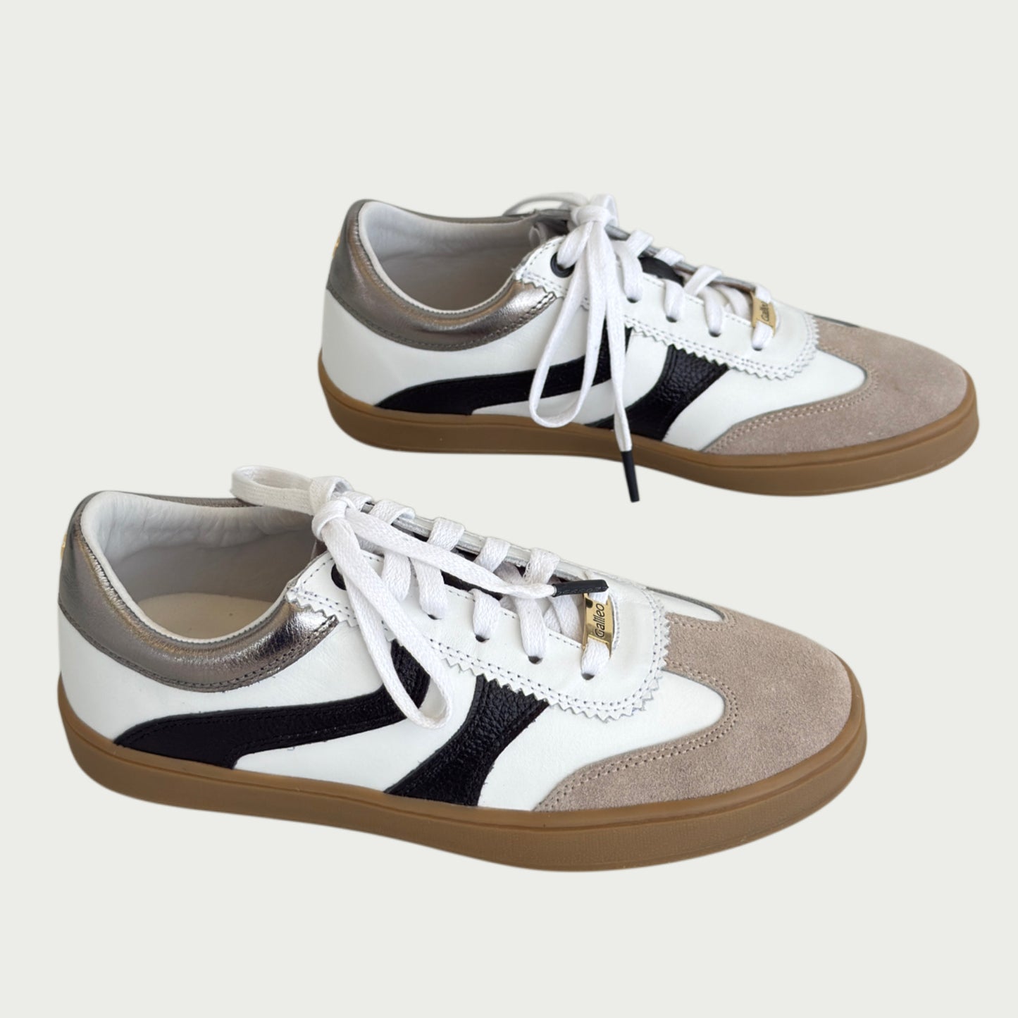 Tenis en cuero negro x blanco Ref: 928ZPBLA