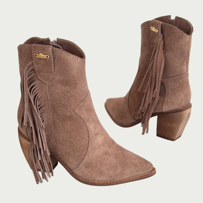 Botas texanas en cuero gamuzado taupe Ref: 1601ZTAU
