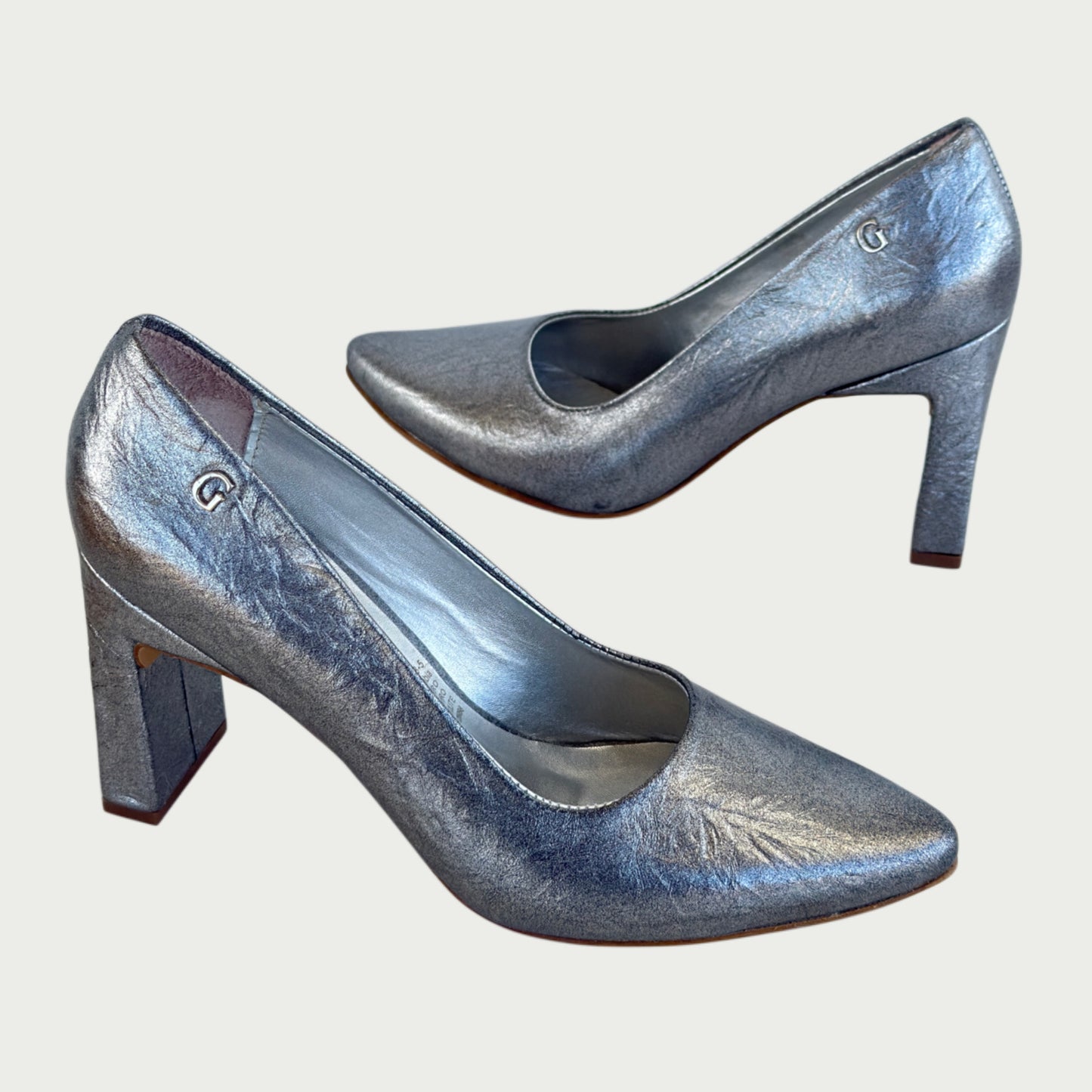 Zapatos en cuero vernice metal fusil en cuero Ref: 3400ZFUS
