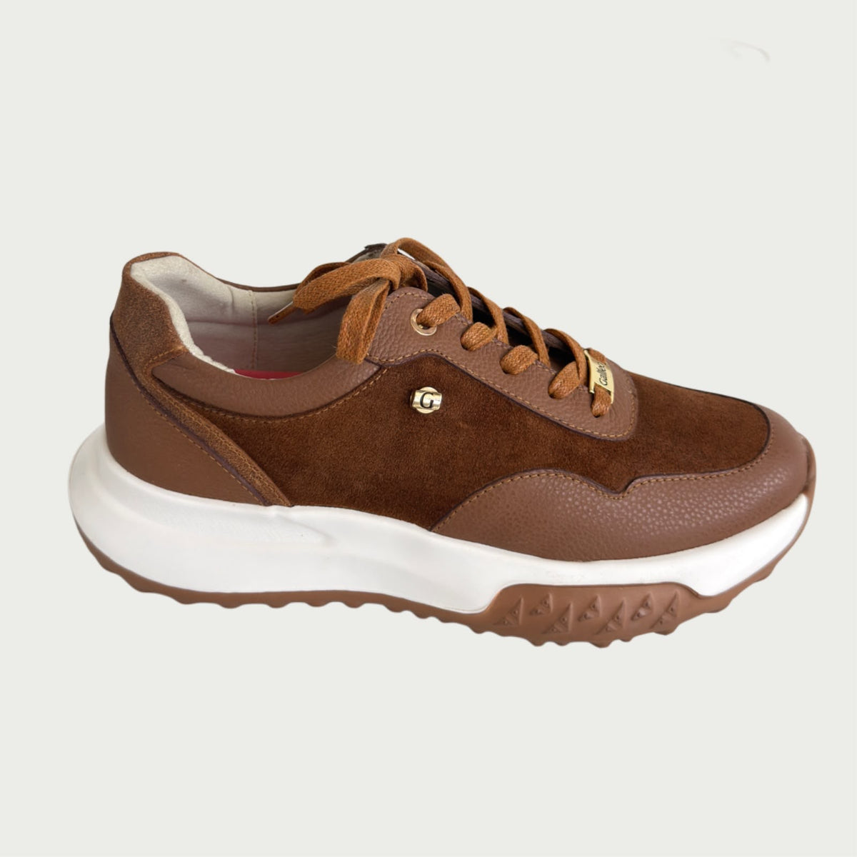 Tenis en cuero miel x gamuza Ref: 5714
