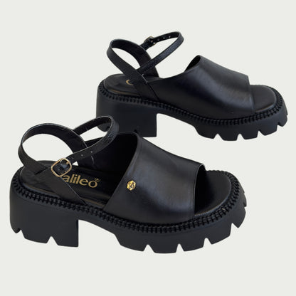 Sandalias en cuero negro Ref: P332ZPNG