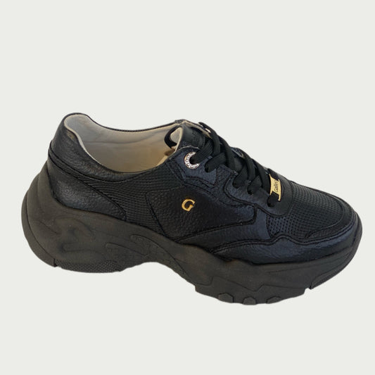 Tenis negros en cuero Ref : DP138NPNO