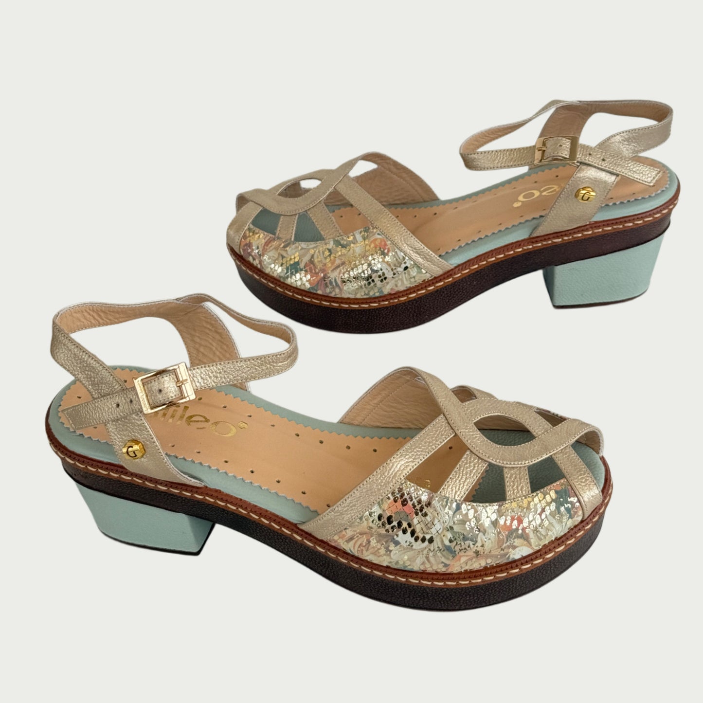 Sandalias en cuero x verde Ref: S91MPCOR